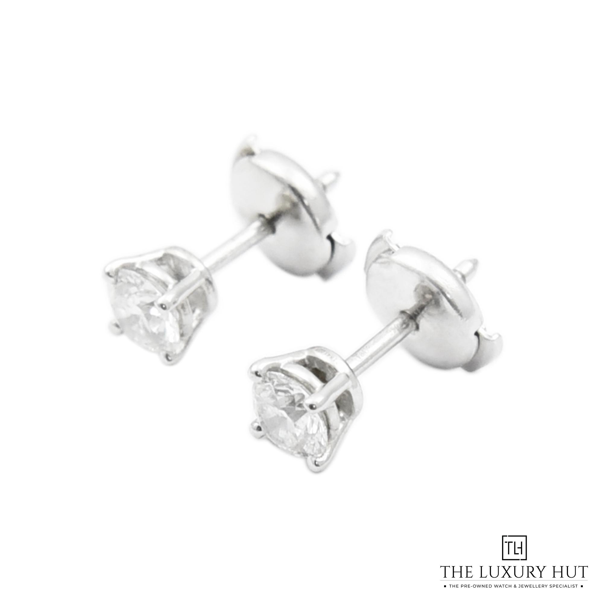 2024/01/Tiffany-Co_Diamond_Earrings_LB121-b.jpg