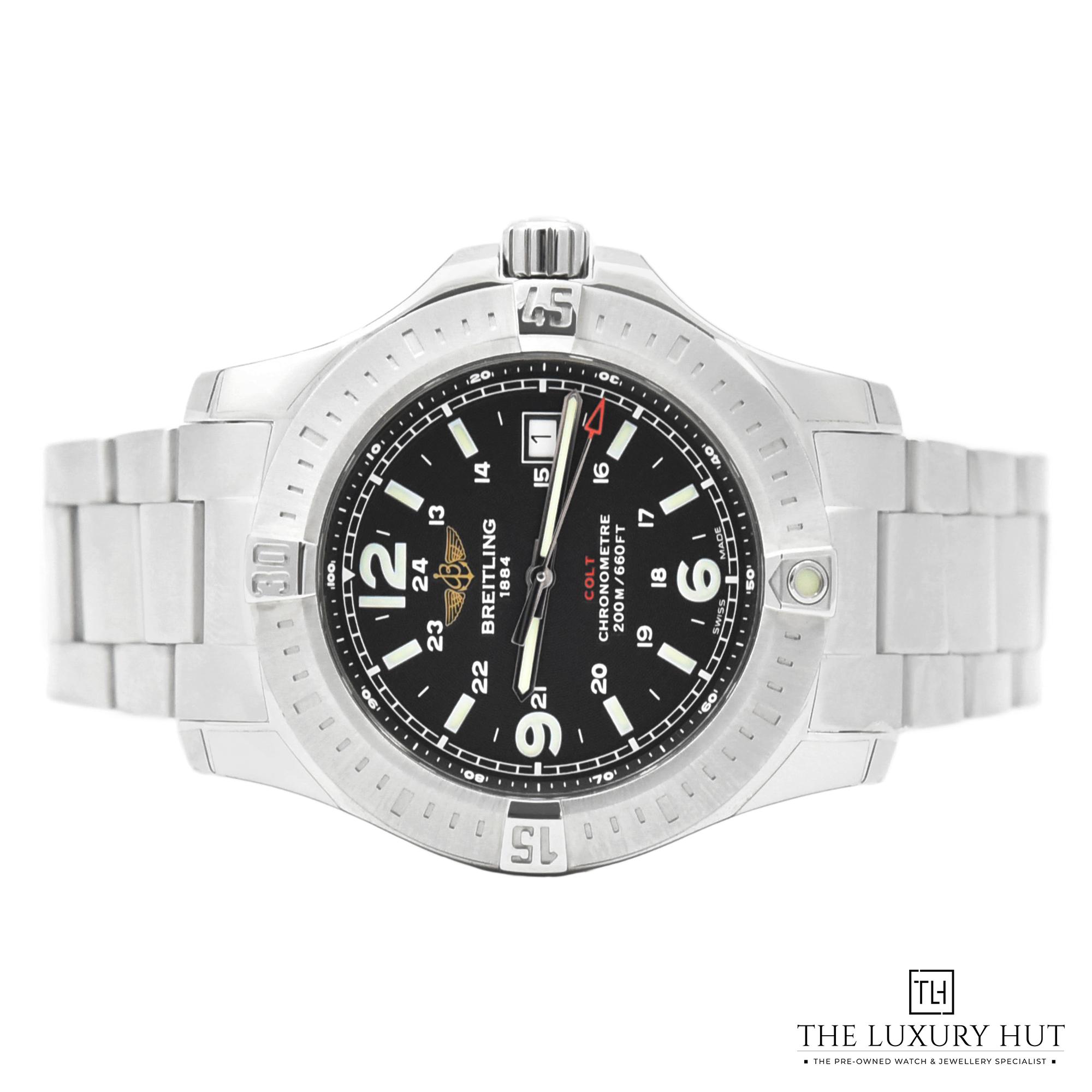 2024/02/Breitling_Colt_Steel_44mm_Black_50638-c.jpg