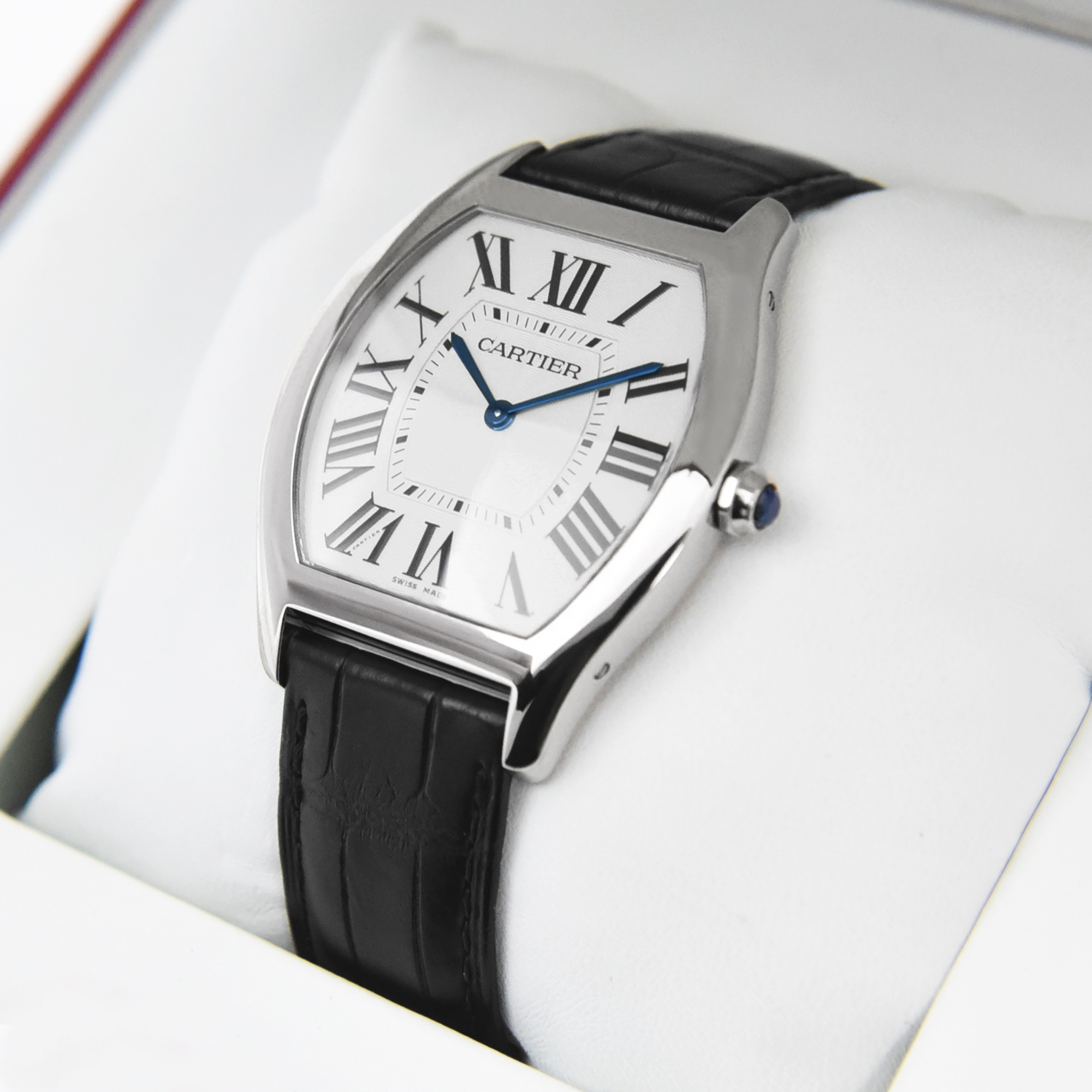 2024/02/Cartier_Tortue_Grand_-White_Gold_50643-e.jpg
