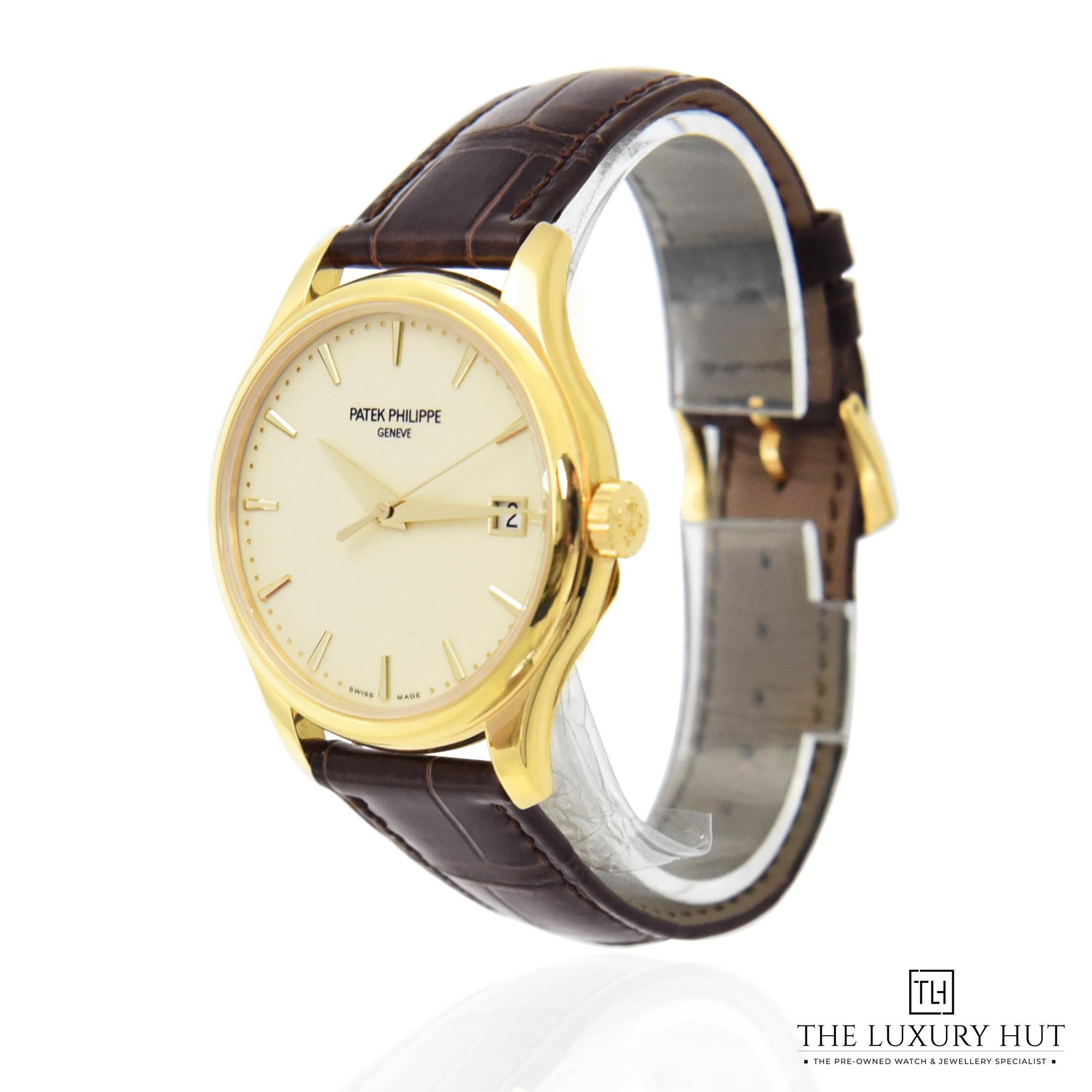2024/02/Patek_Philippe_Calatrava_Yellow_LB151-b.jpg