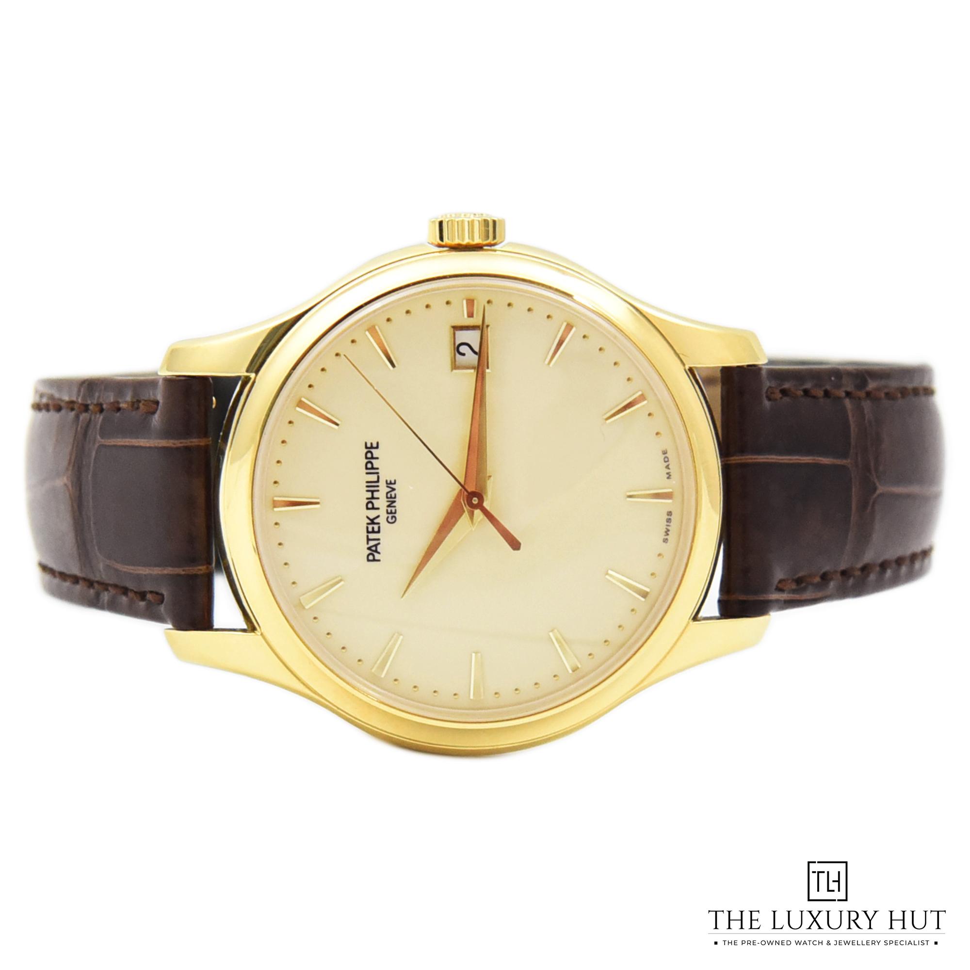 2024/02/Patek_Philippe_Calatrava_Yellow_LB151-c.jpg