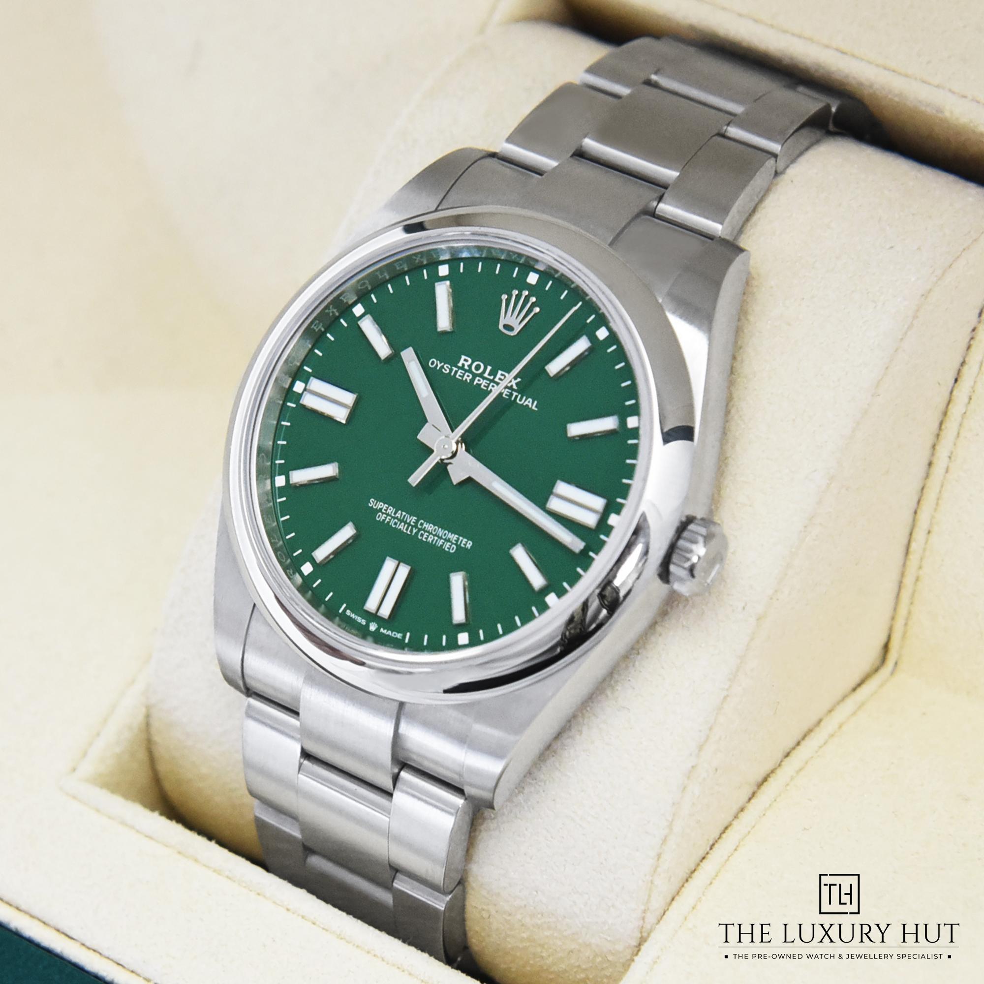 2024/02/Rolex_Oyster_Perpetual-41_Green_50653-e.jpg