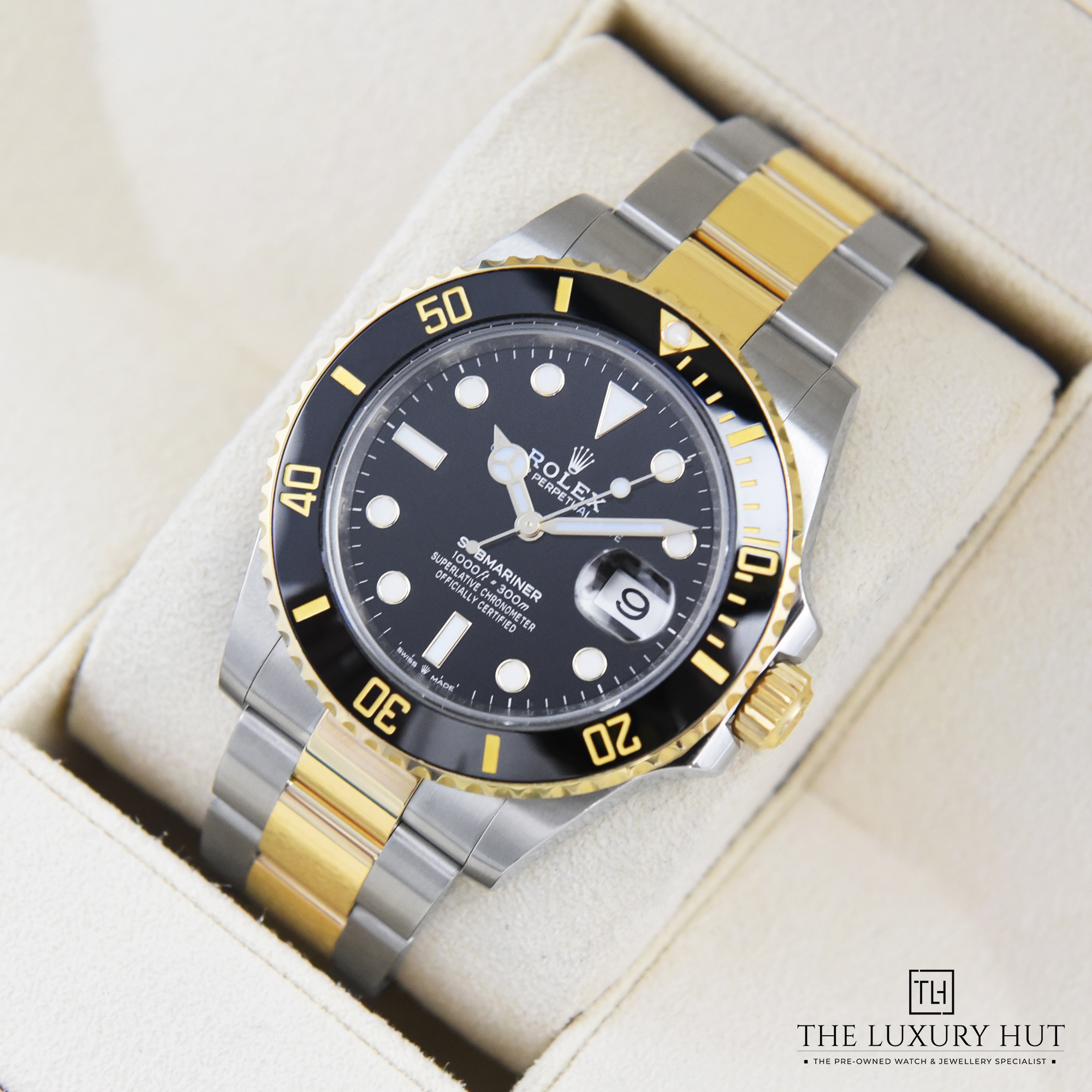 2024/02/Rolex_Submariner_Bi-Metal_Black_50671-e.jpg