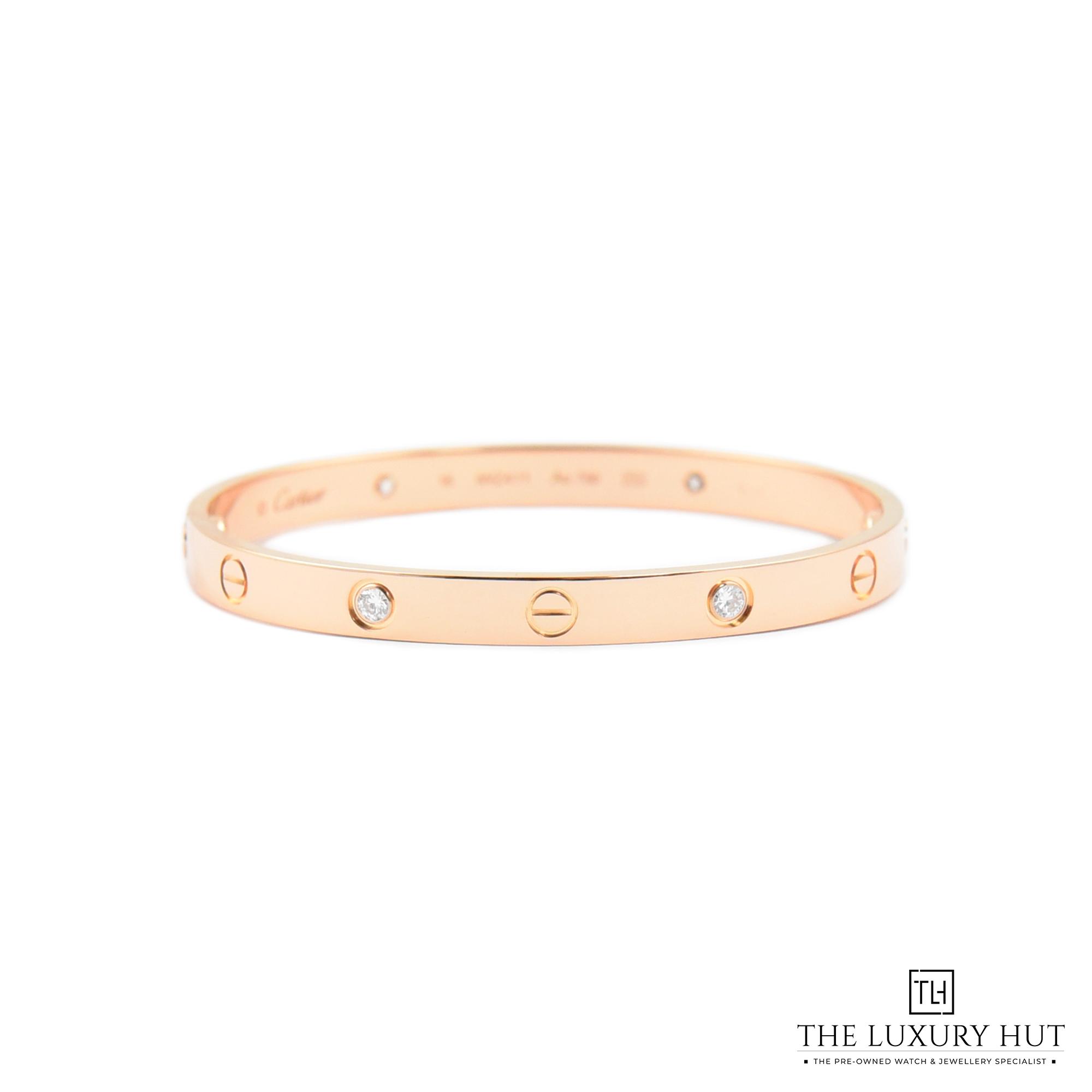 2024/03/Cartier_Love_Bangle_Rose_4Dia_50564-a.jpg