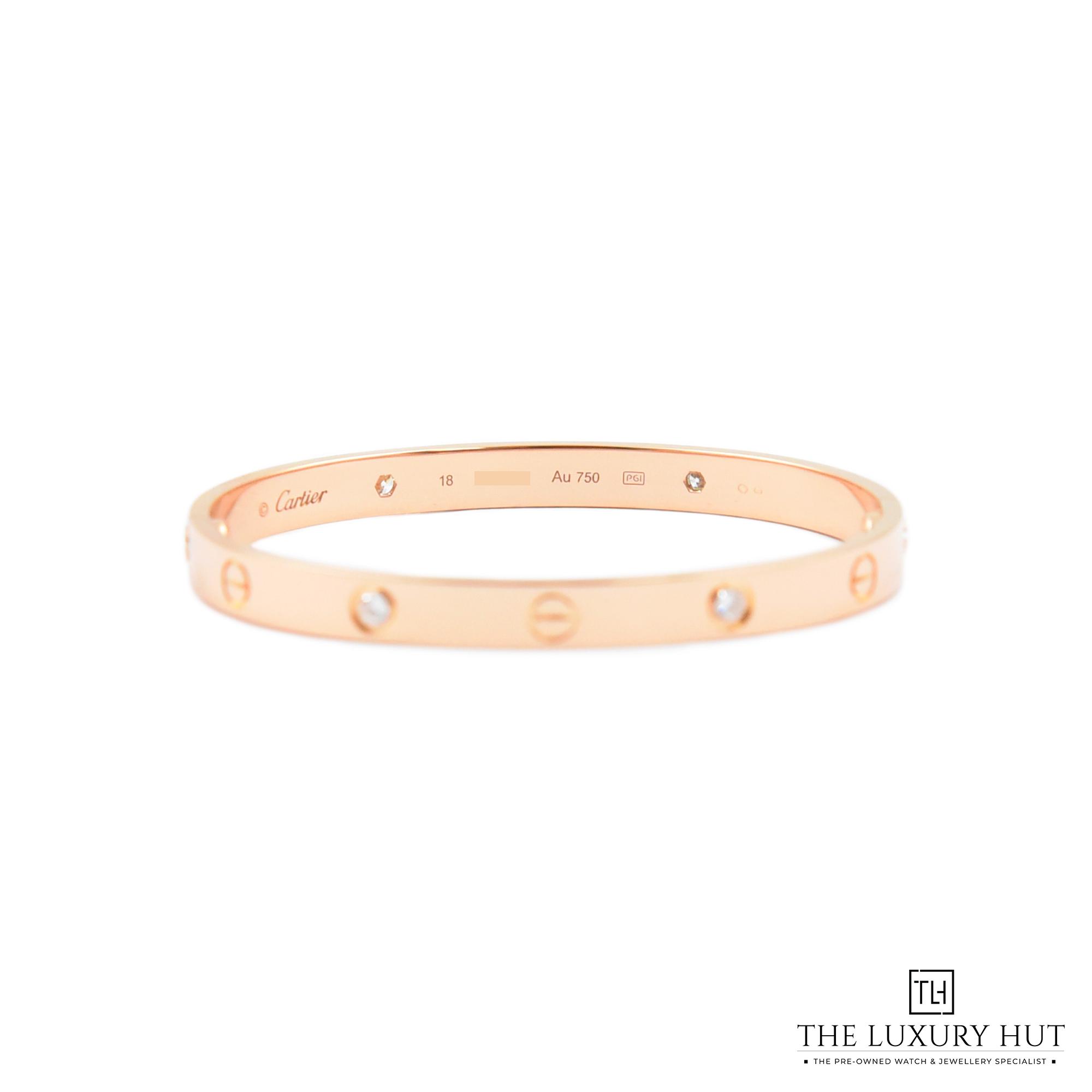 2024/03/Cartier_Love_Bangle_Rose_4Dia_50564-b.jpg