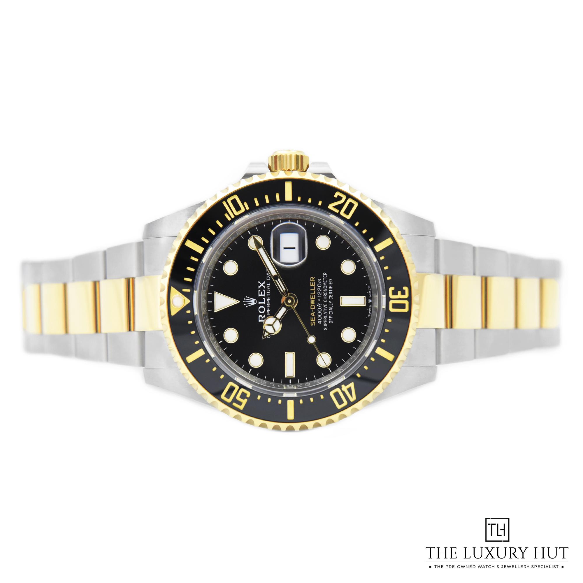 2024/03/Rolex_Sea-Dweller_Bi-Metal_Black_LB195-c.jpg