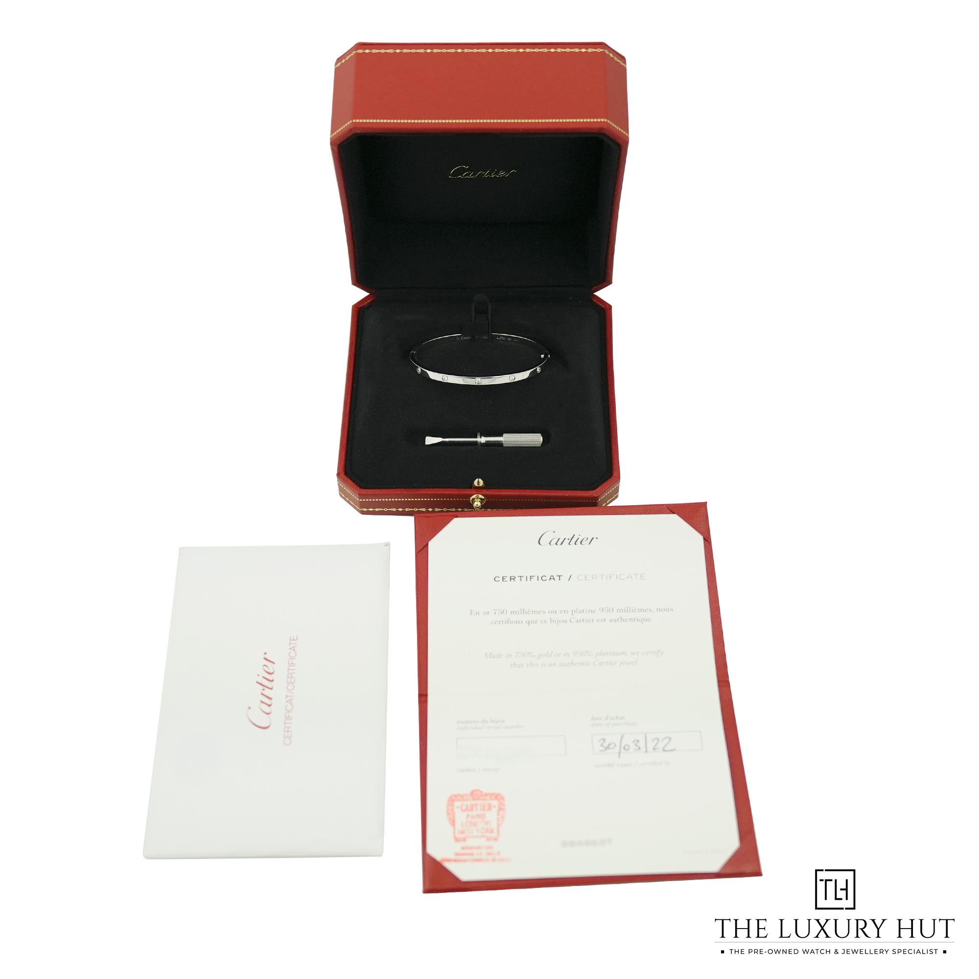 2024/04/Cartier_White_10-Dia_Love_Bangle_50730-e.jpg