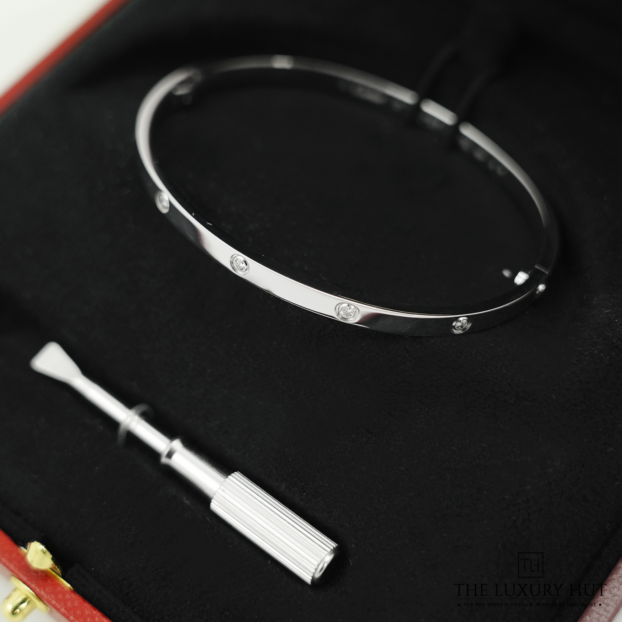 2024/04/Cartier_White_10-Diamonds_Bangle_LB175-d.jpg