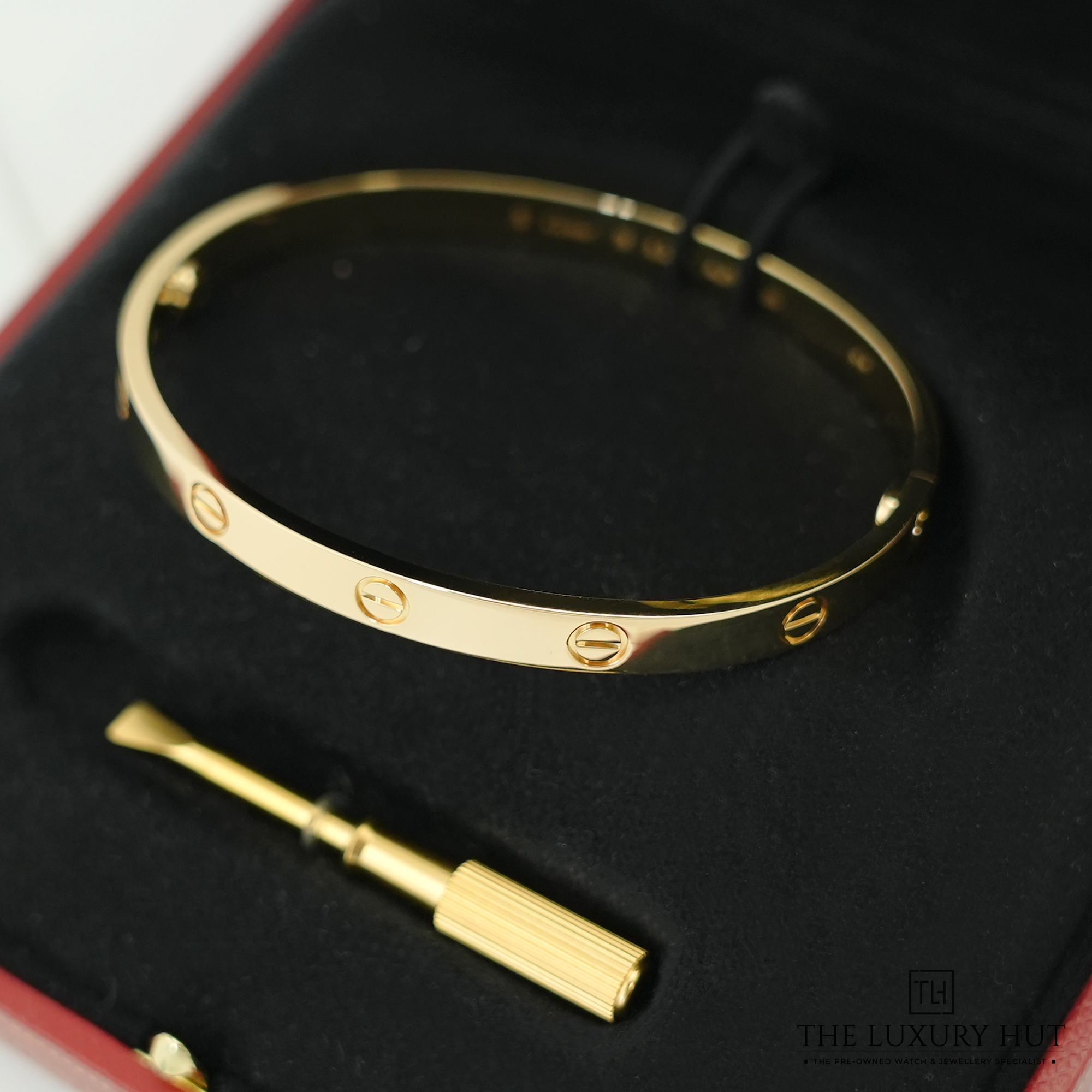 2024/04/Cartier_Yellow_Gold_Love_Bangle_50760-d.jpg