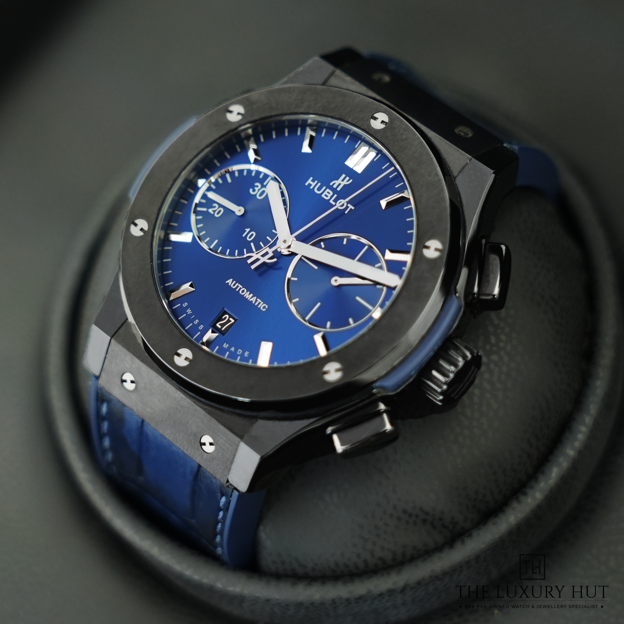 2024/04/Hublot_Classic_Fusion_Ceramic_Blue_LB207-e.jpg