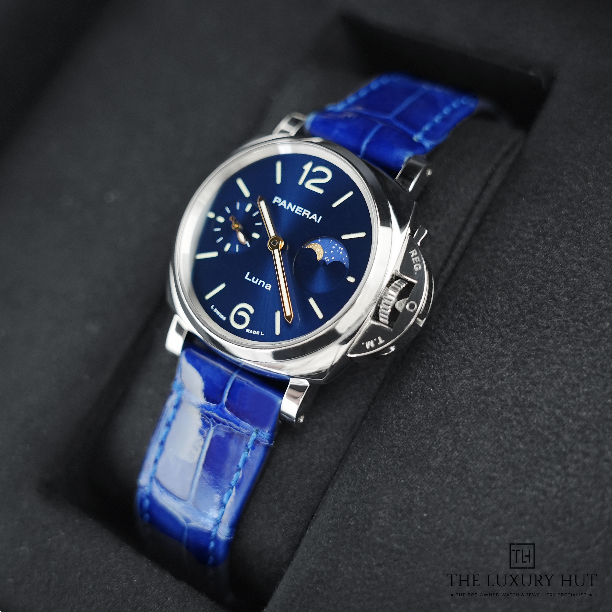 2024/04/Panerai_Luminor_Due_Luna_Blue_50765-e.jpg