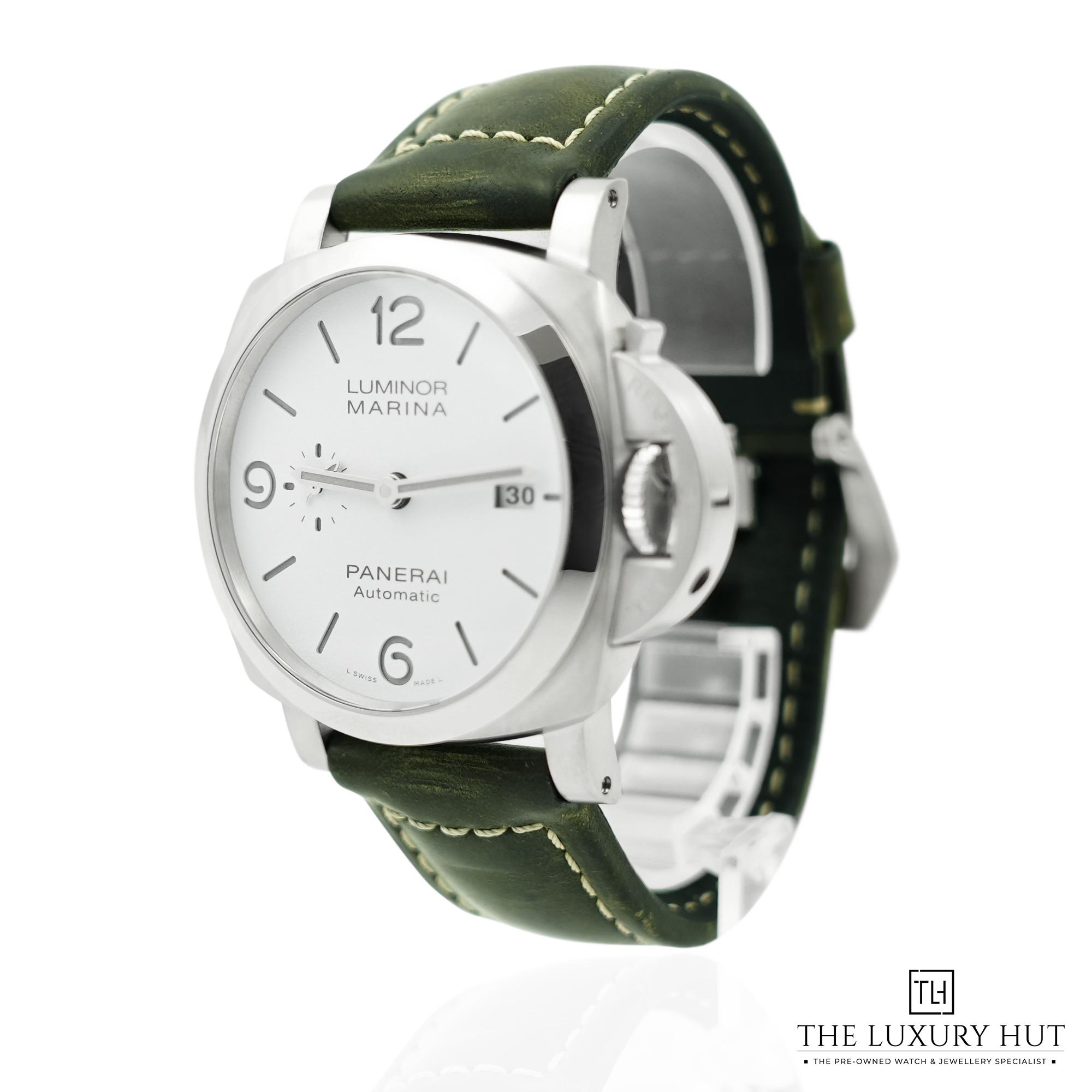 2024/04/Panerai_Luminor_Marina_-White_LB234-b.jpg