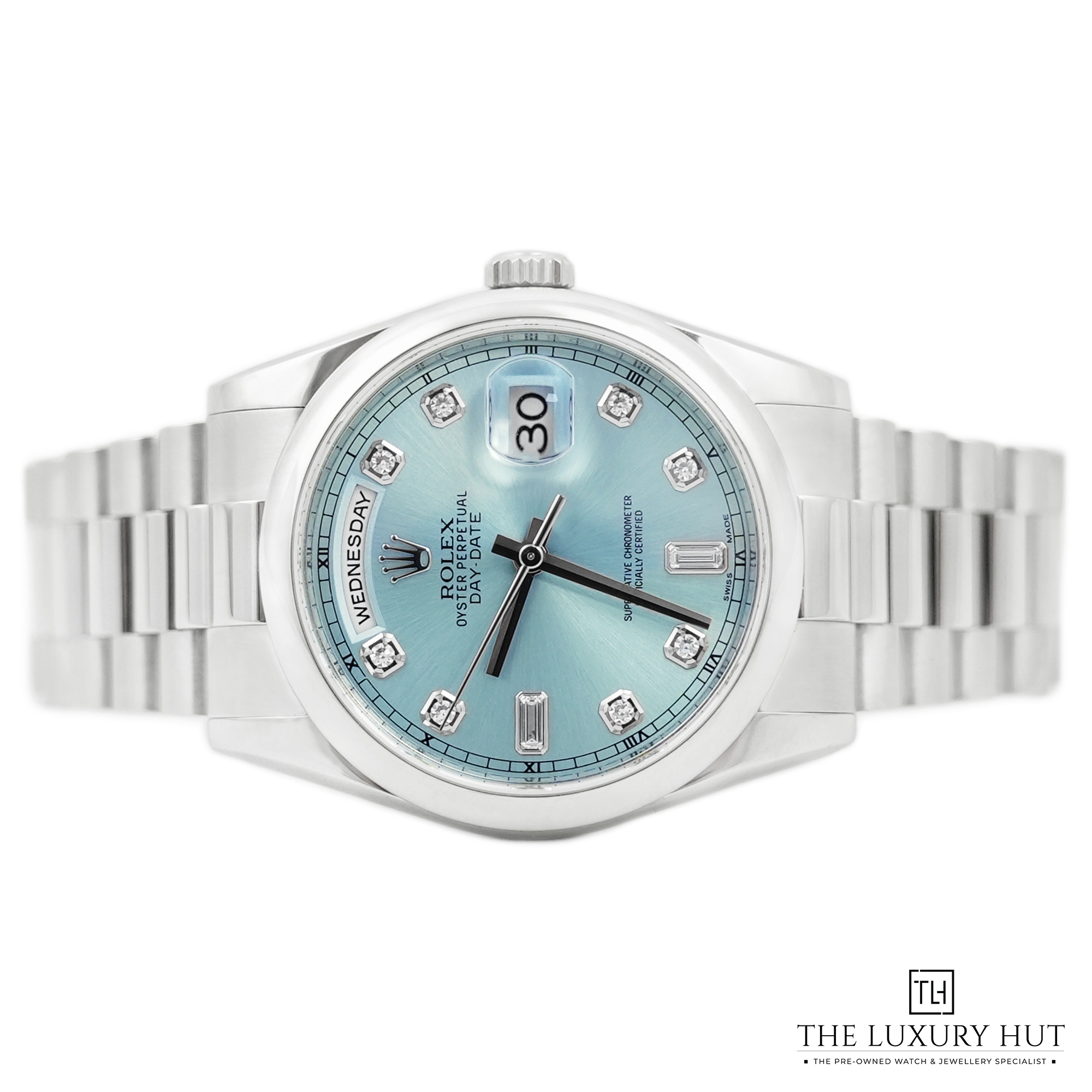2024/04/Rolex_Day-Date_Platinum_Ice_Blue_LB232-c.jpg