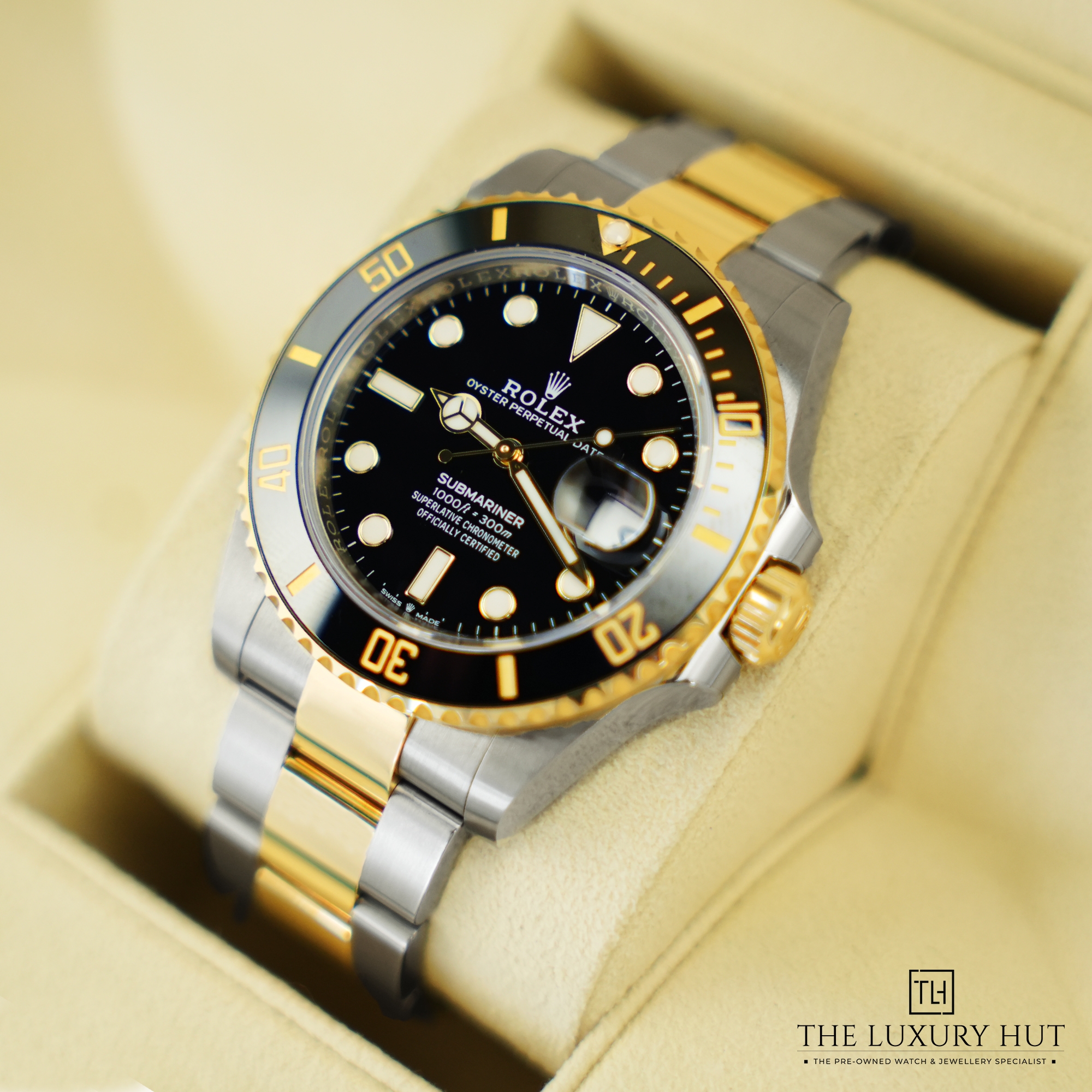 2024/04/Rolex_Submariner_Bi-Metal_Black_LB210-e.jpg