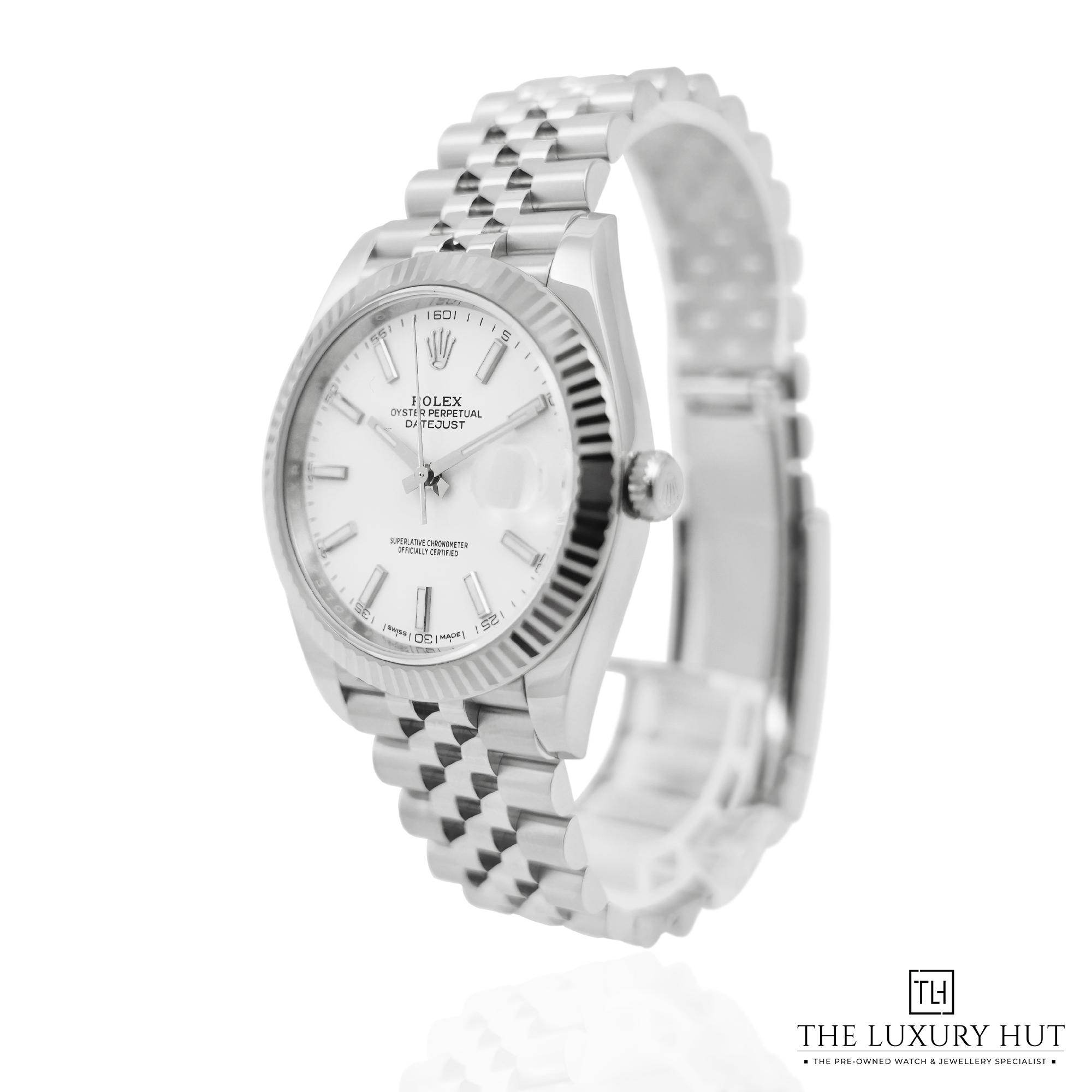 2024/05/Rolex_Datejust_41mm_White_Dial_50783b.jpg