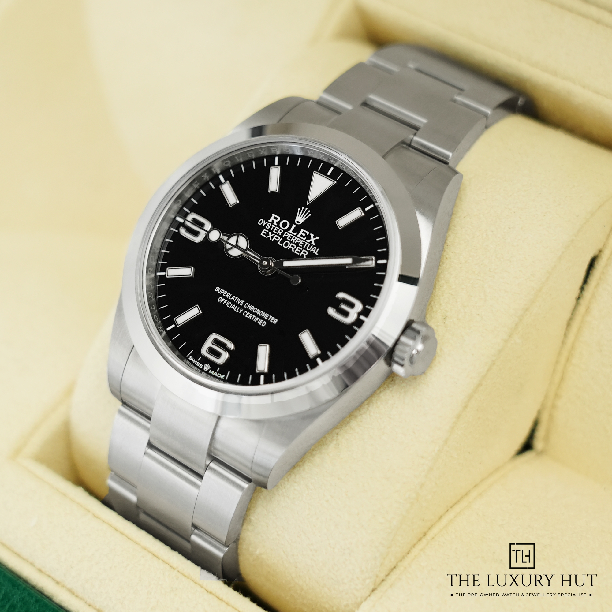 2024/05/Rolex_Explorer_40mm_Black_Dial_50778-e.jpg