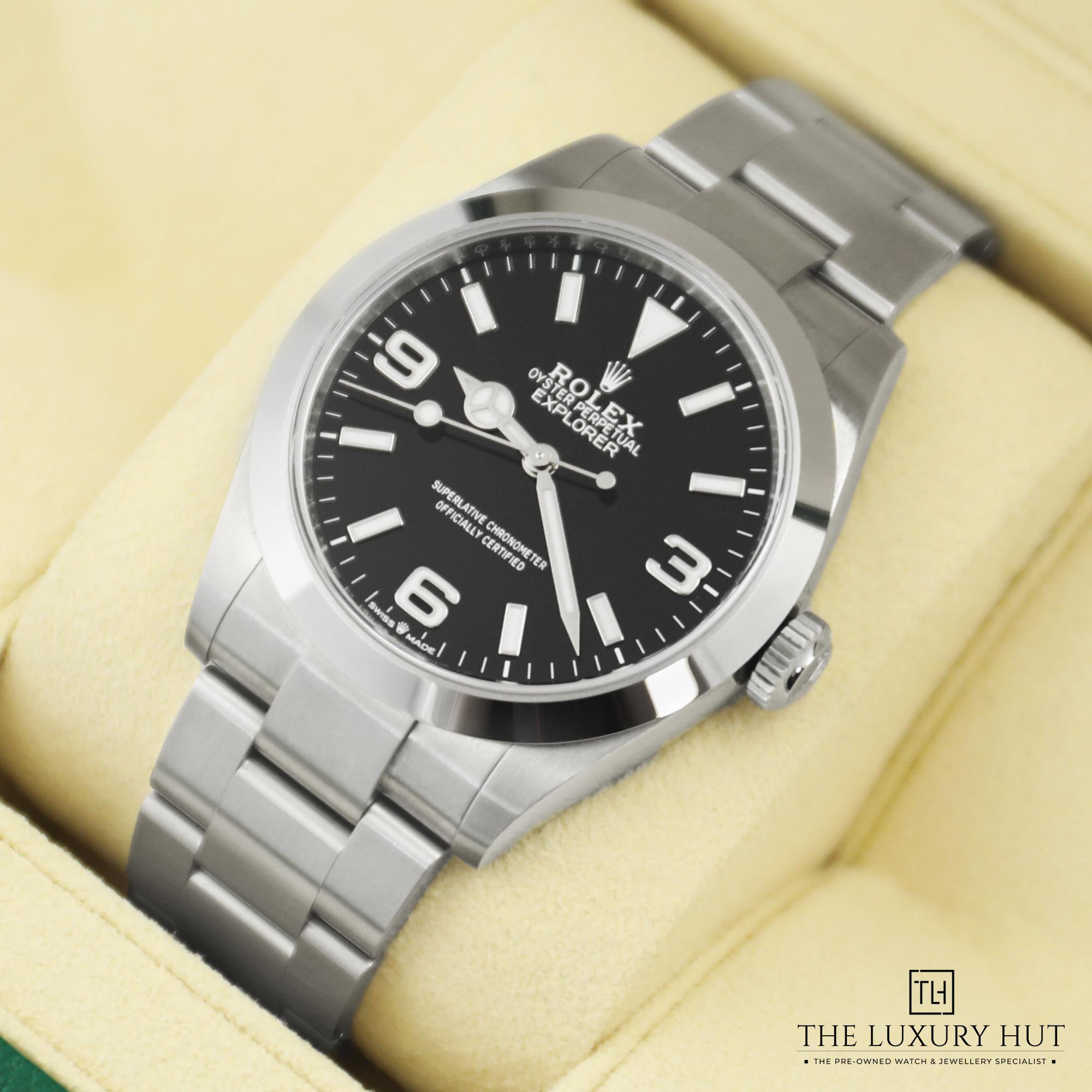 2024/05/Rolex_Explorer_40mm_Black_Dial_50815-e.jpg
