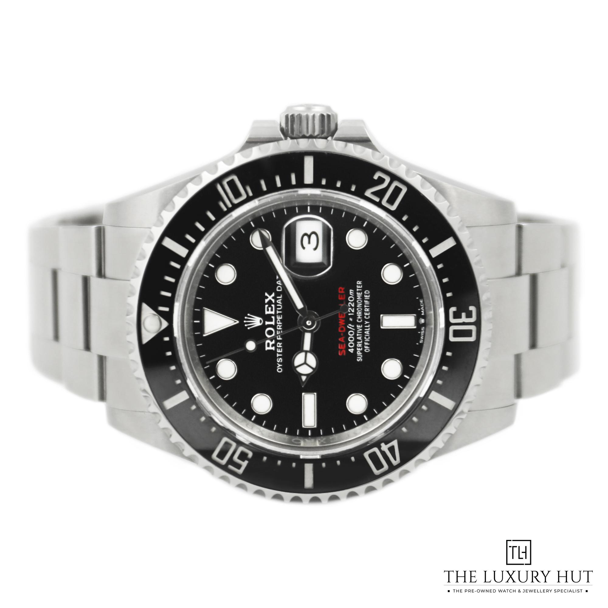 2024/05/Rolex_Sea-Dweller_Steel_Black_50805-c.jpg