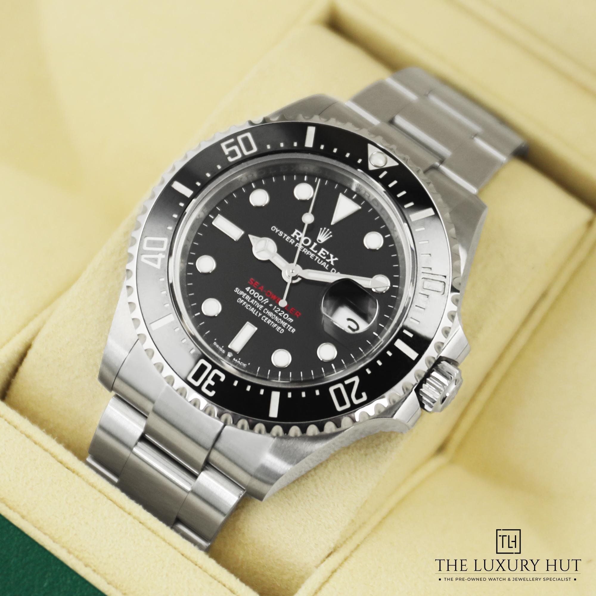 2024/05/Rolex_Sea-Dweller_Steel_Black_50805-e.jpg