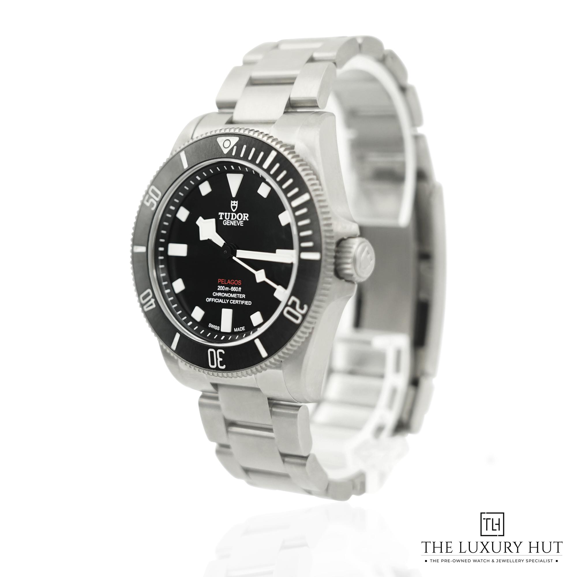 2024/05/Tudor_Pelagos_Titanium_Black_50792-b.jpg