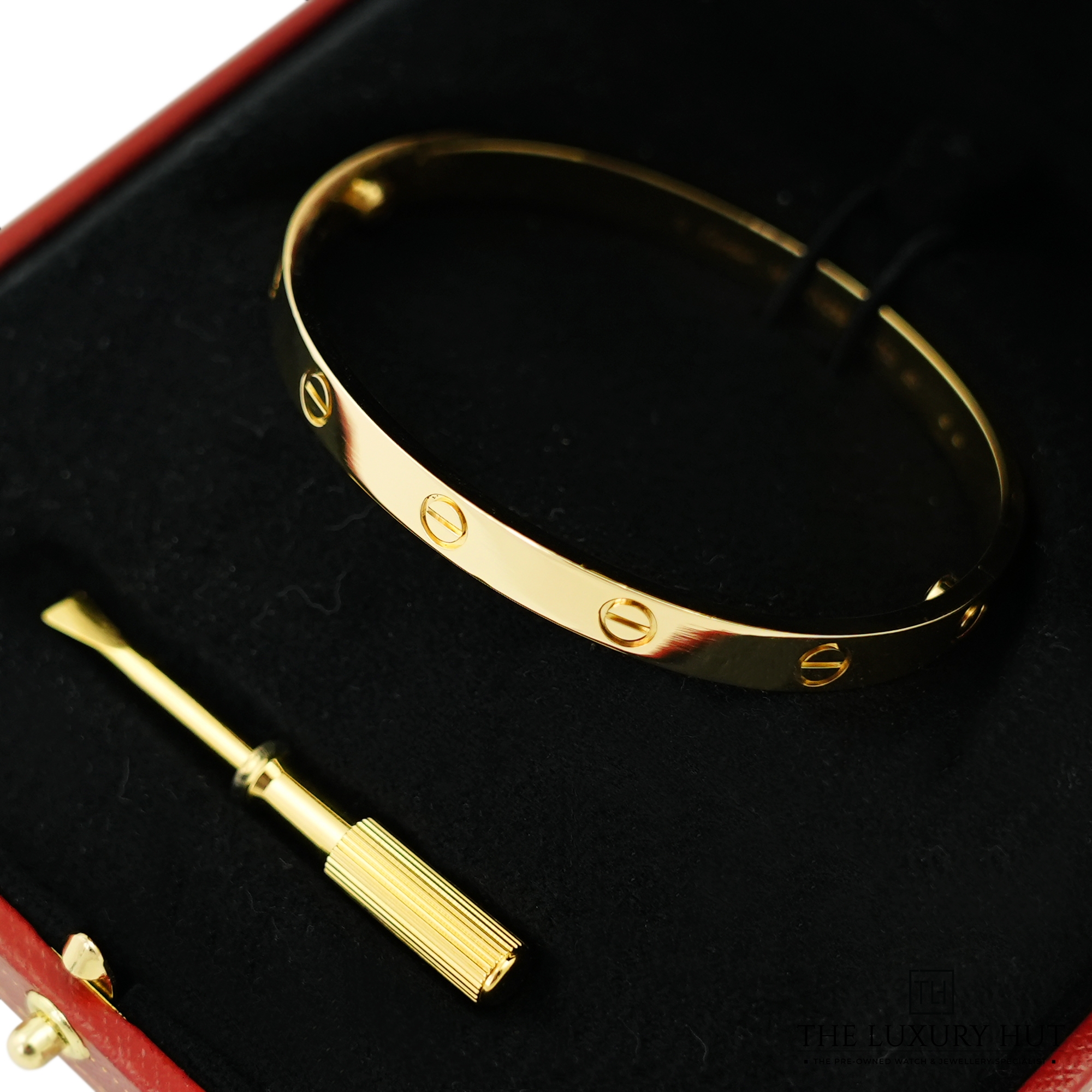 2024/06/Cartier_Love_Bangle_Yellow_Gold_50808-d.jpg