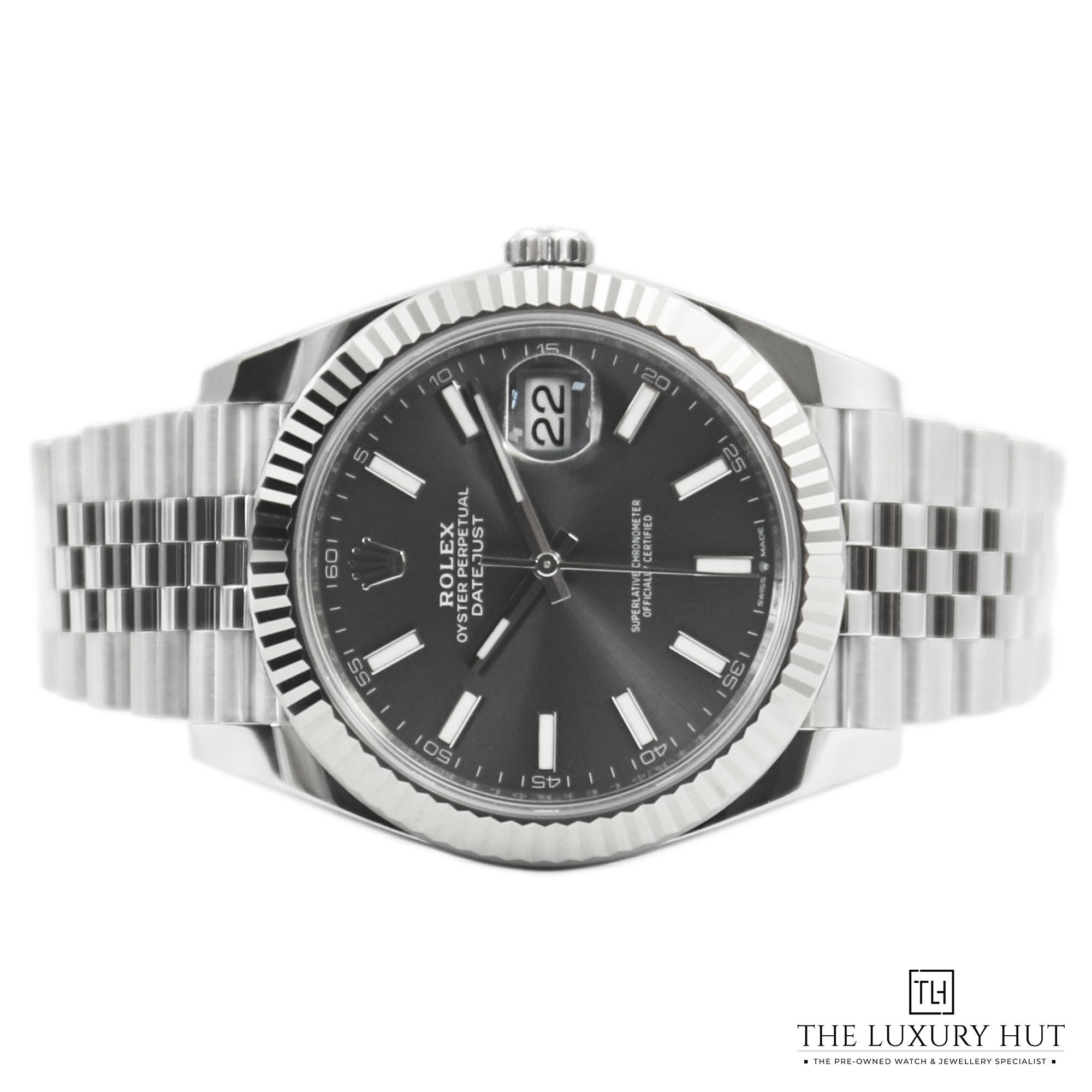 2024/06/Rolex_Datejust_41_Rhodium_Dial_LB260-c.jpg