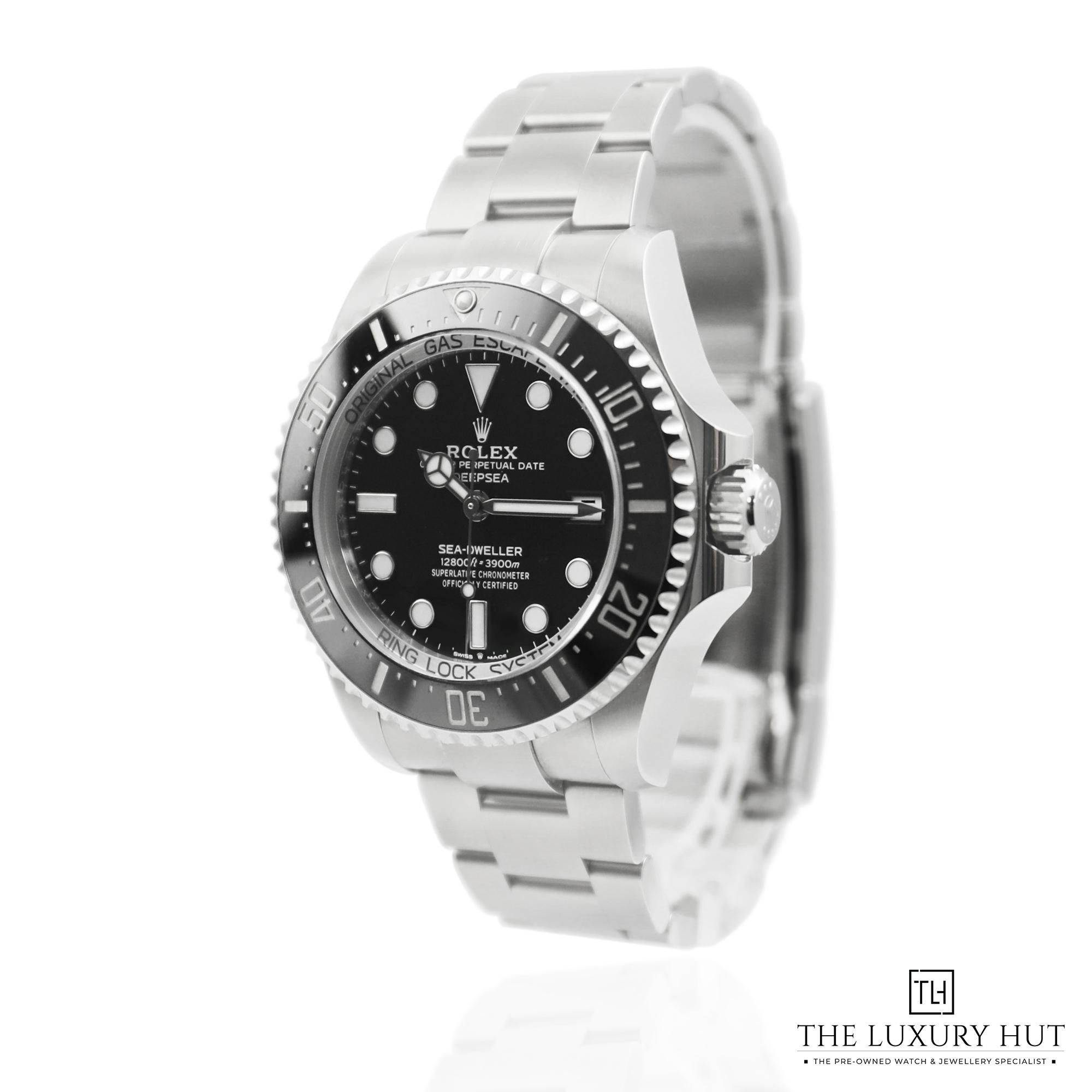 2024/06/Rolex_Sea-Dweller_Deepsea_Steel_50870-b.jpg