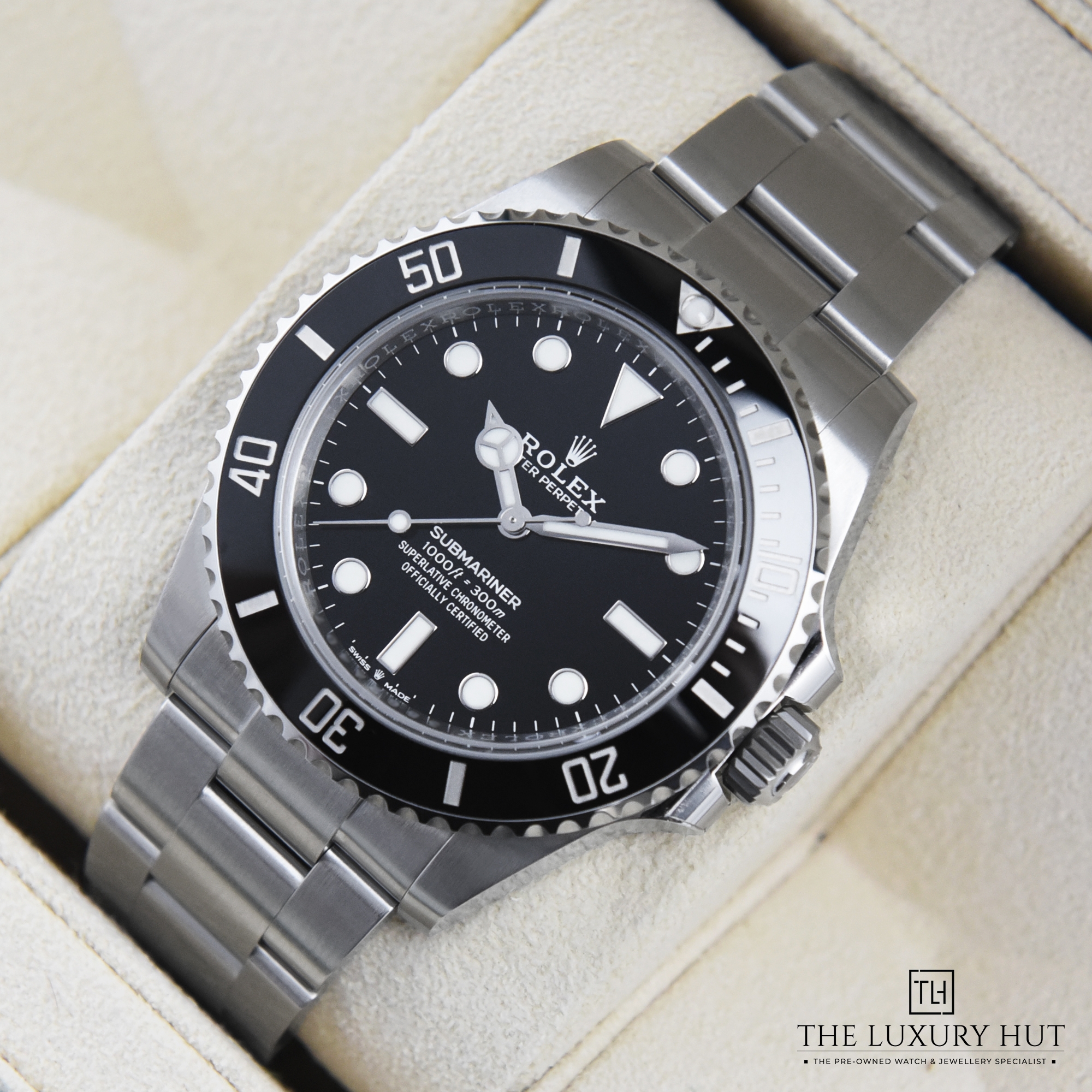 2024/06/Rolex_Submariner_No_Date_50859-e.jpg