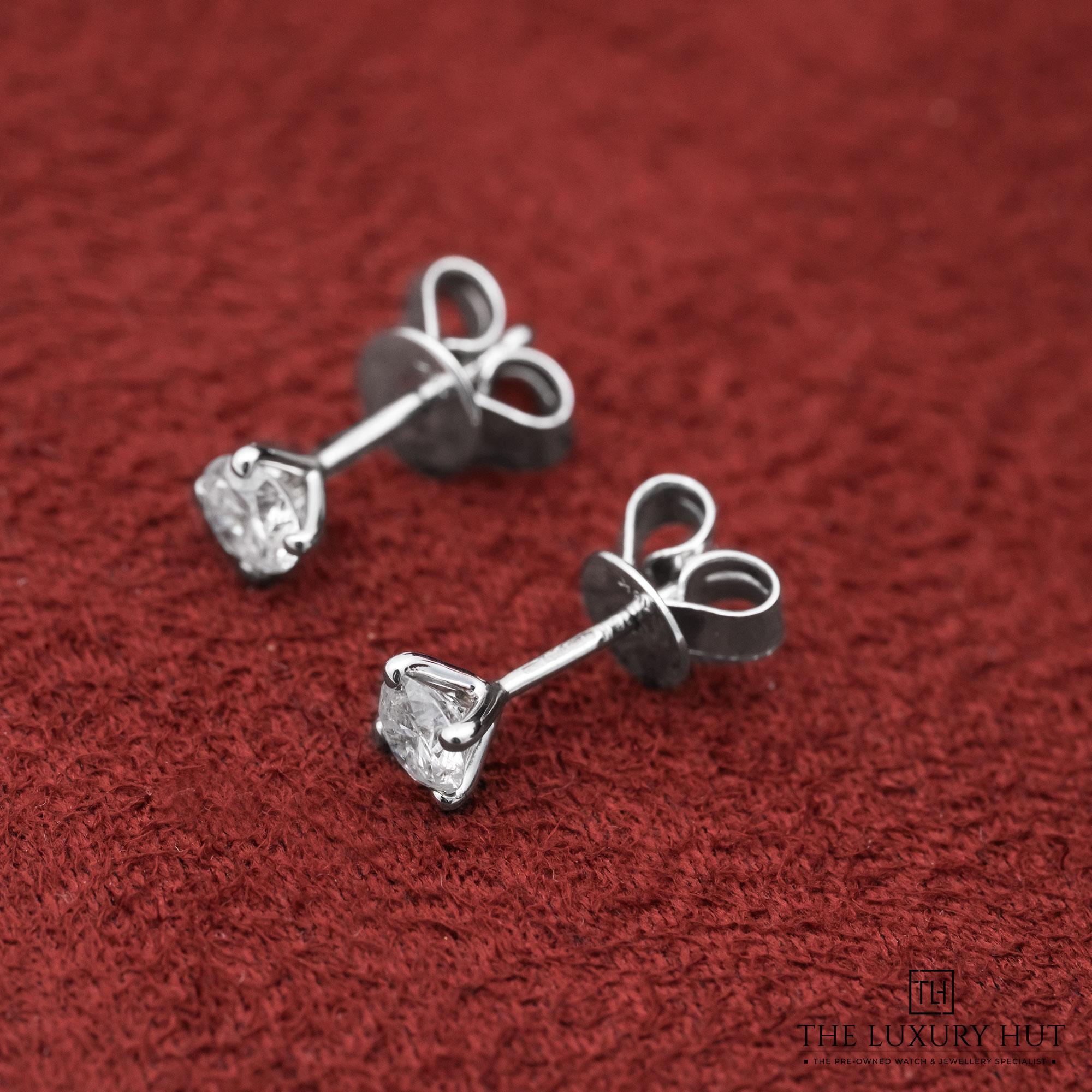 2024/06/White_Gold_0.73ct_Diamond_Earrings_30388-c.jpg