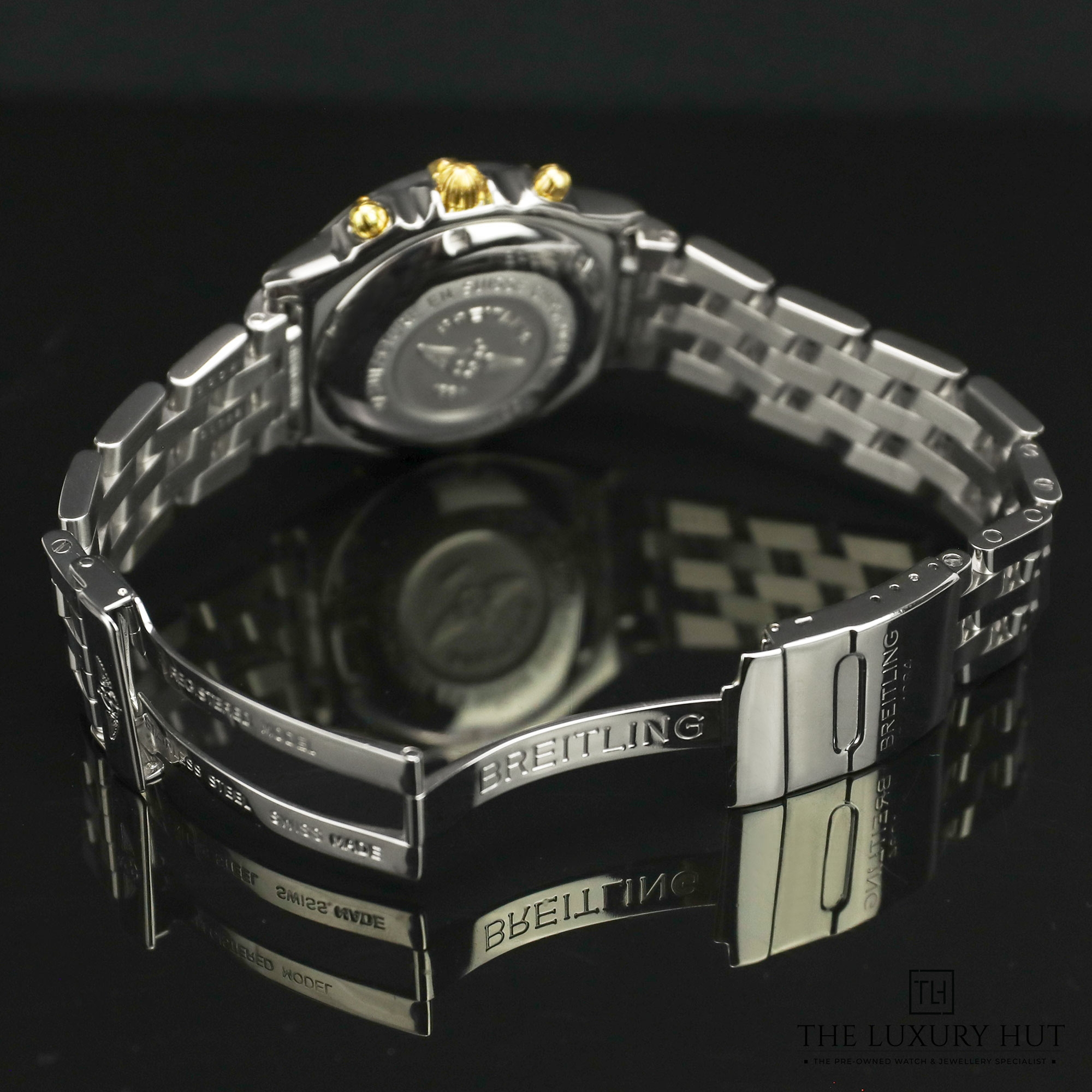 2024/07/Breitling_Chronomat_Steel_Black_Dial_50880-d.jpg