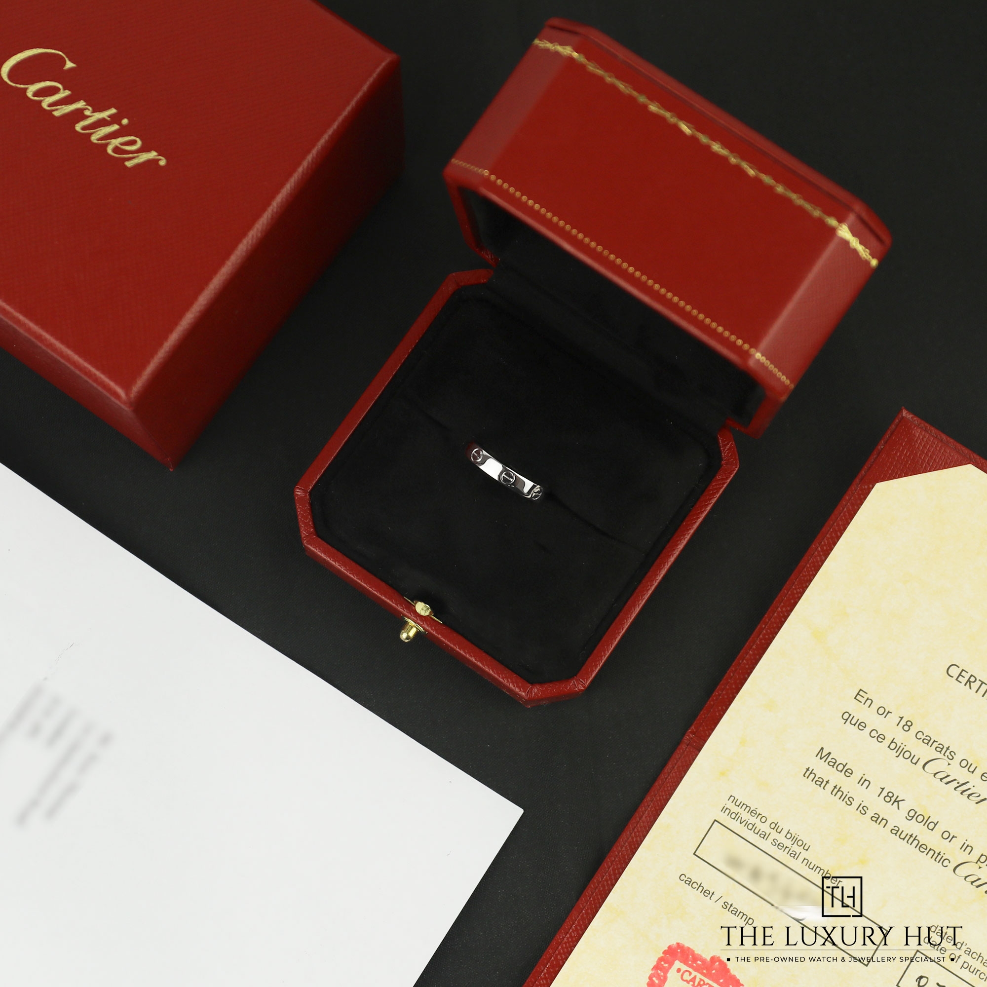 2024/07/Cartier_Love_Wedding_Band_White_50976-e.jpg