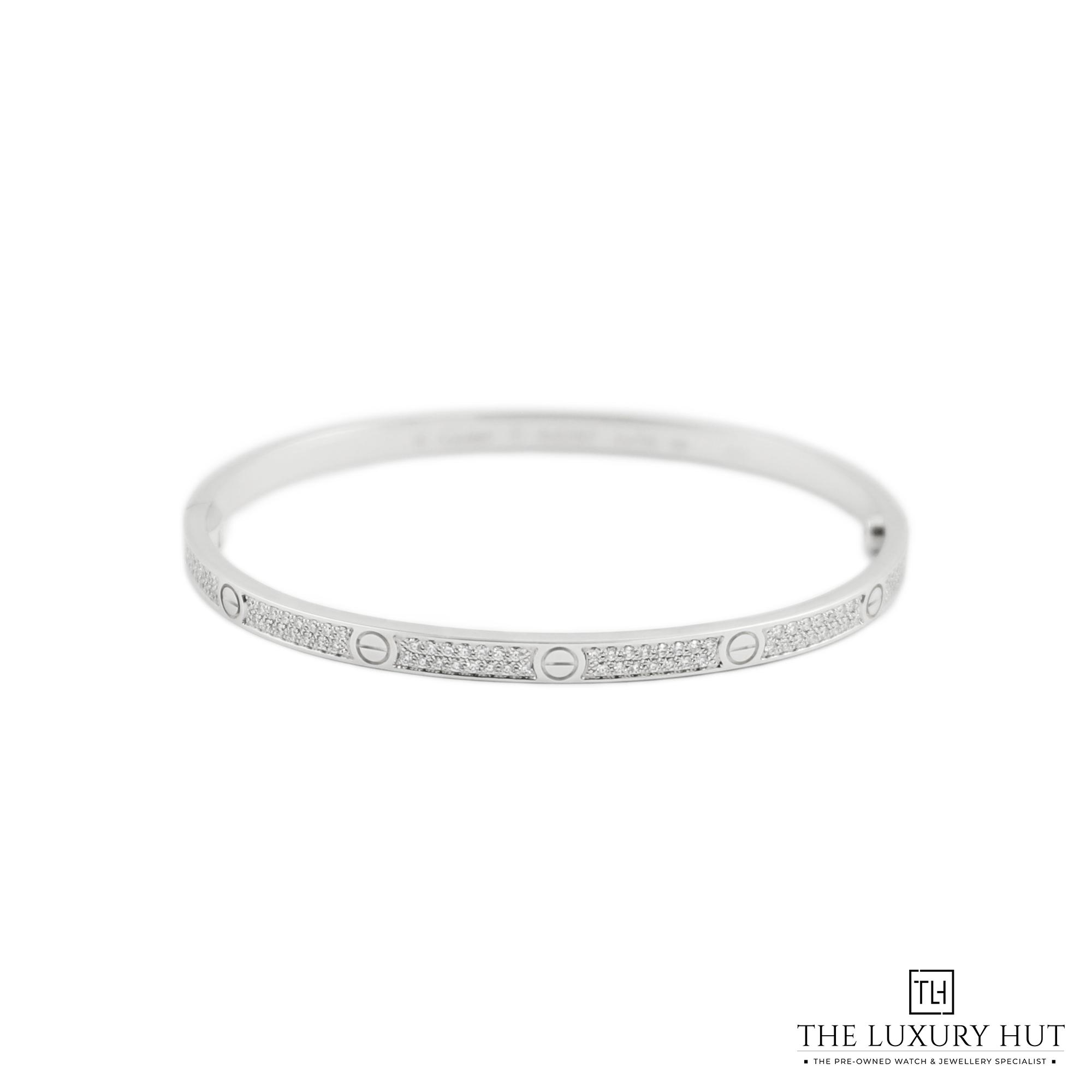 2024/07/Cartier_White_Diamond-Paved_Love_Bracelet_LB212-a.jpg