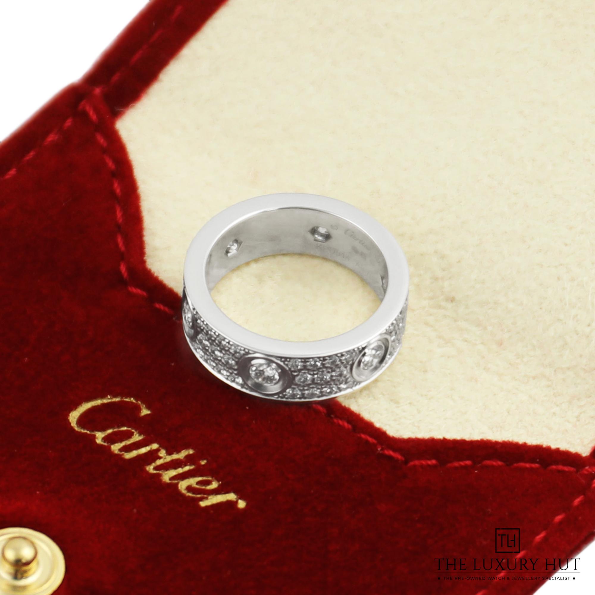 2024/07/Cartier_White_Diamond-Paved_Love_Ring_LB215-d.jpg