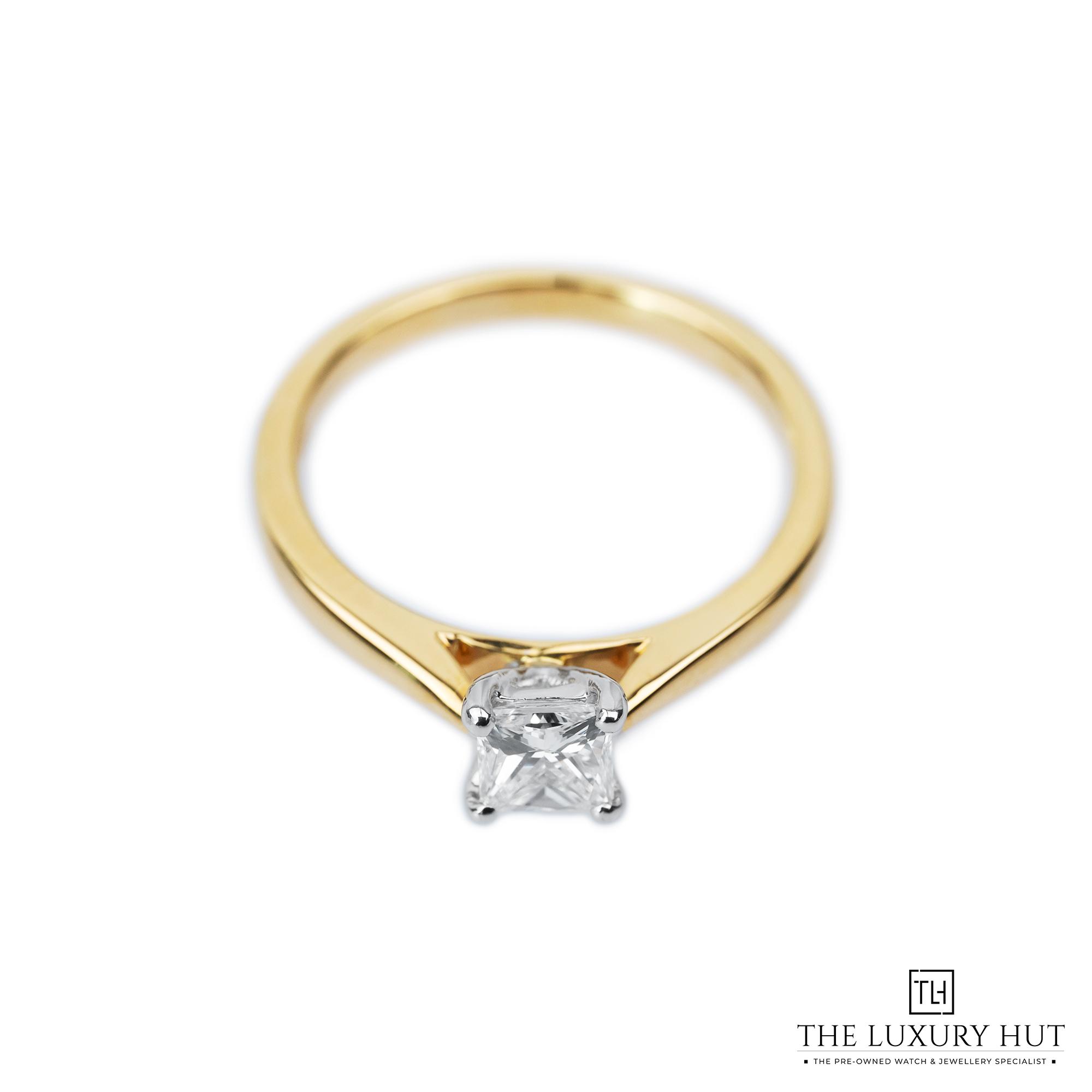 2024/07/Gold_Gia_0.56ct_Princess_Cut_Diamond_Ring-23731-b.jpg