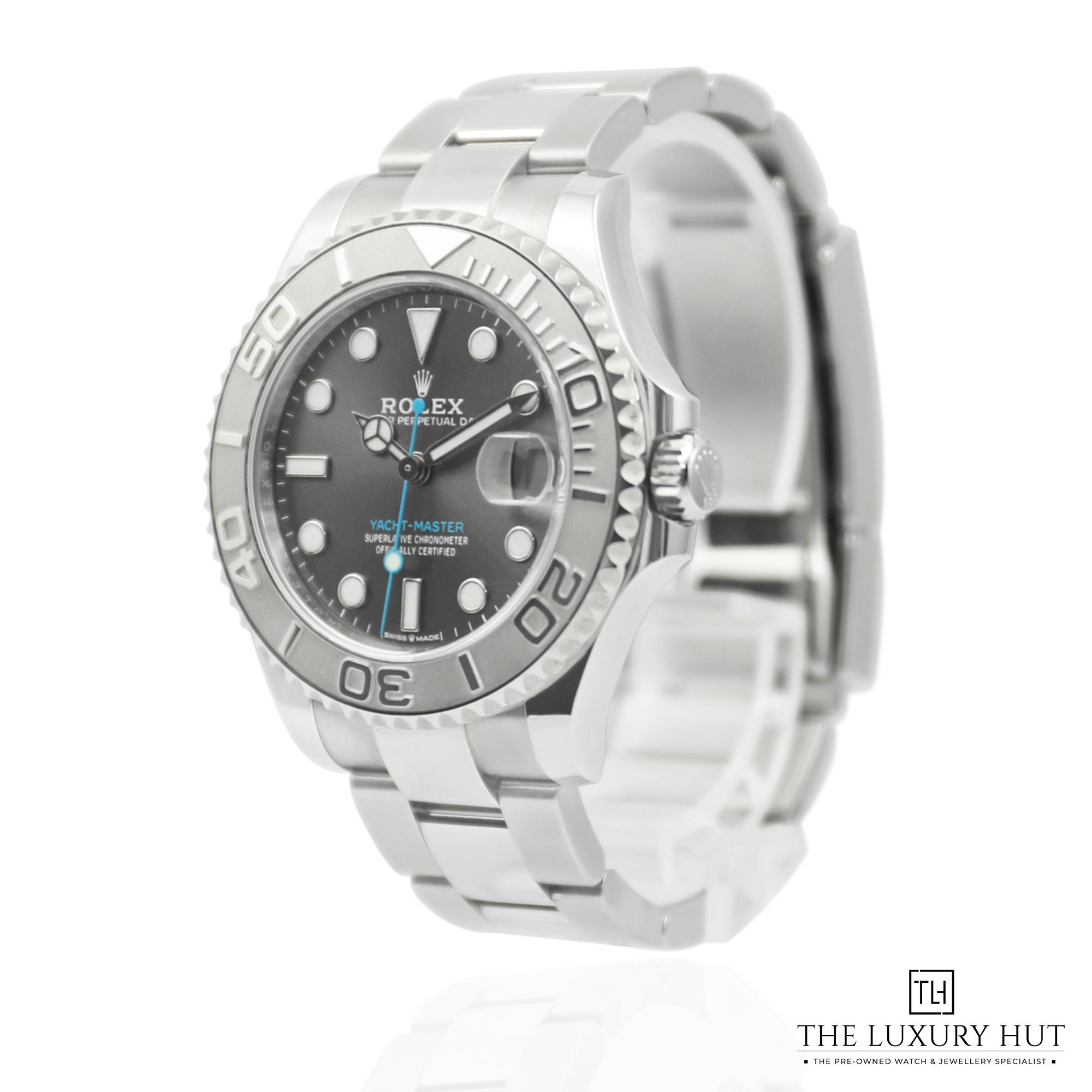 2024/07/Rolex_Yacht-Master_37mm_Rhodium_50937-b.jpg