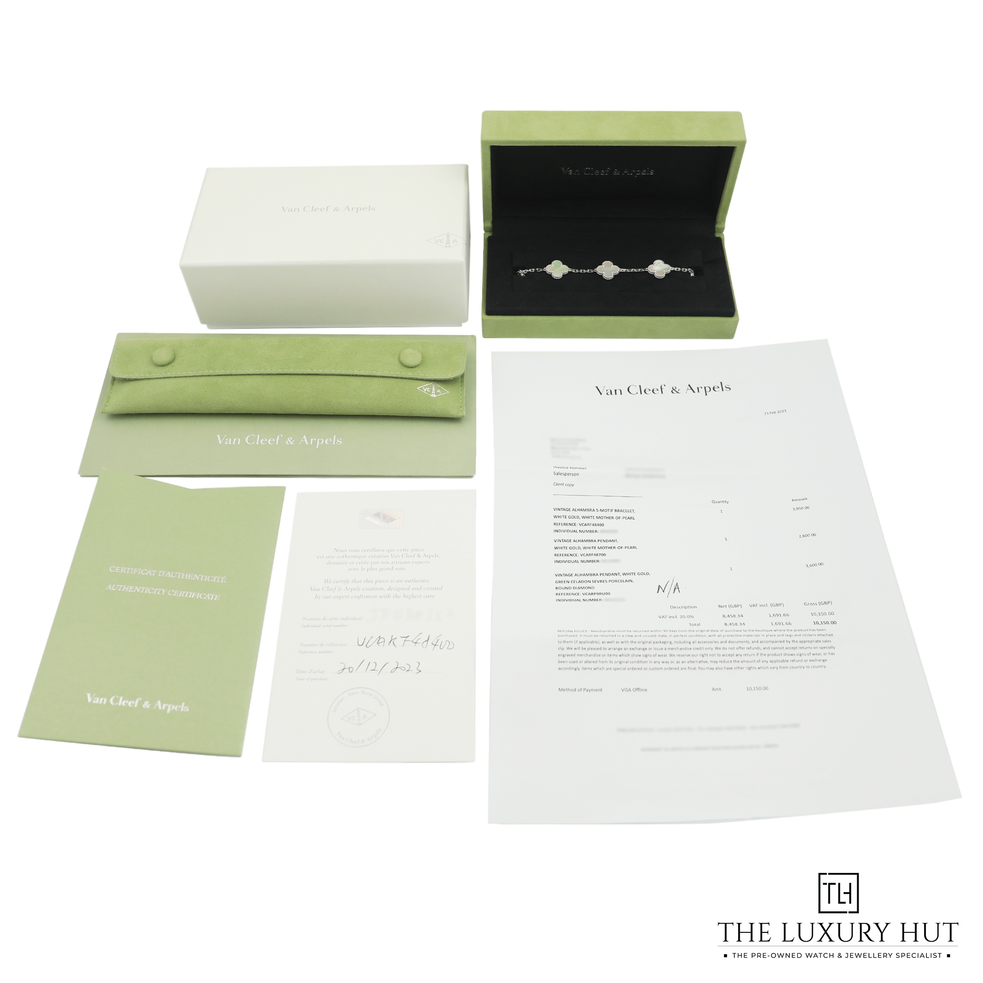 2024/07/Van_Cleef-_Alhambra_Bracelet_White_MOP_50950-d.jpg