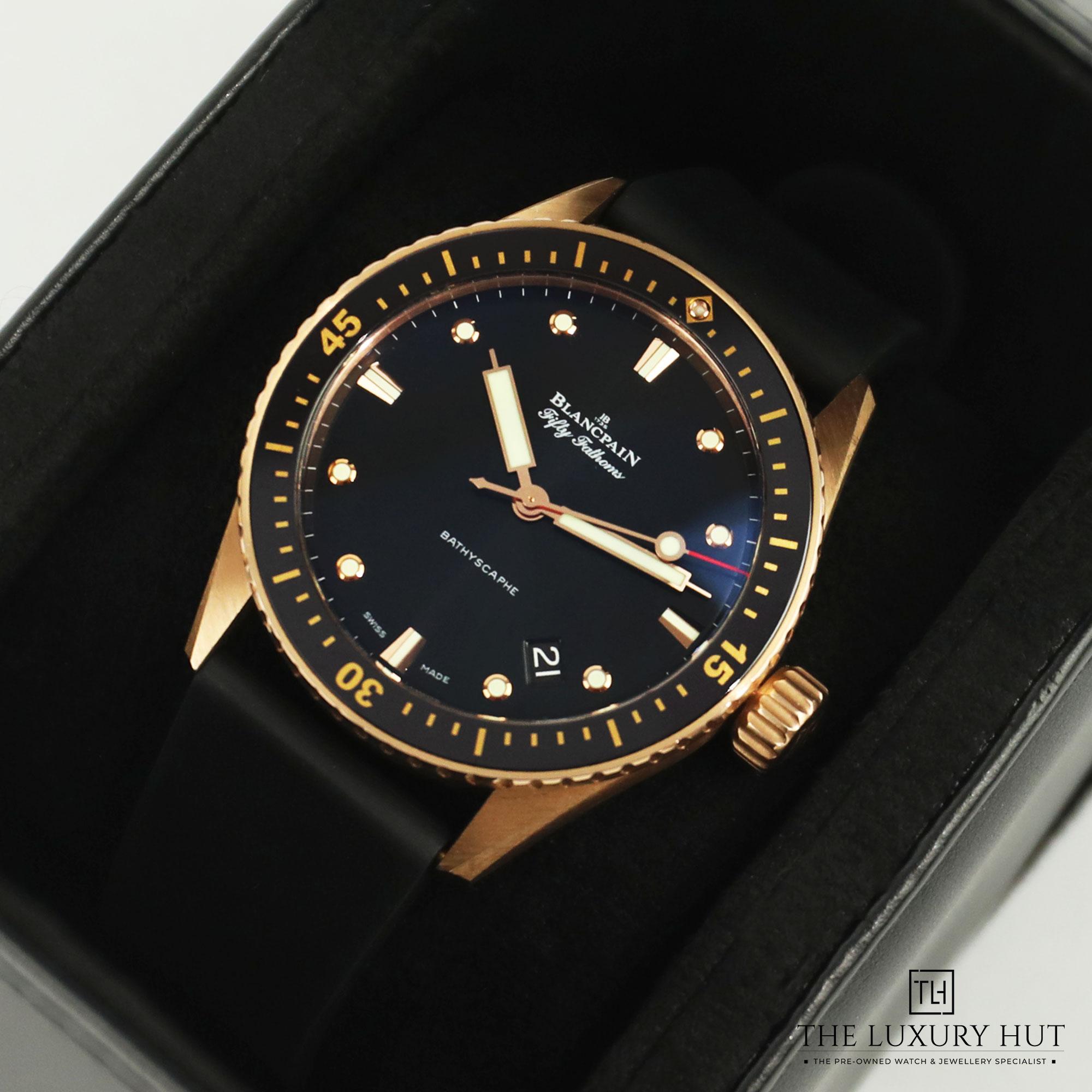 2024/08/Blancpain_Fifty_Fathoms_Rose_Gold_Black_LB318-f.jpg