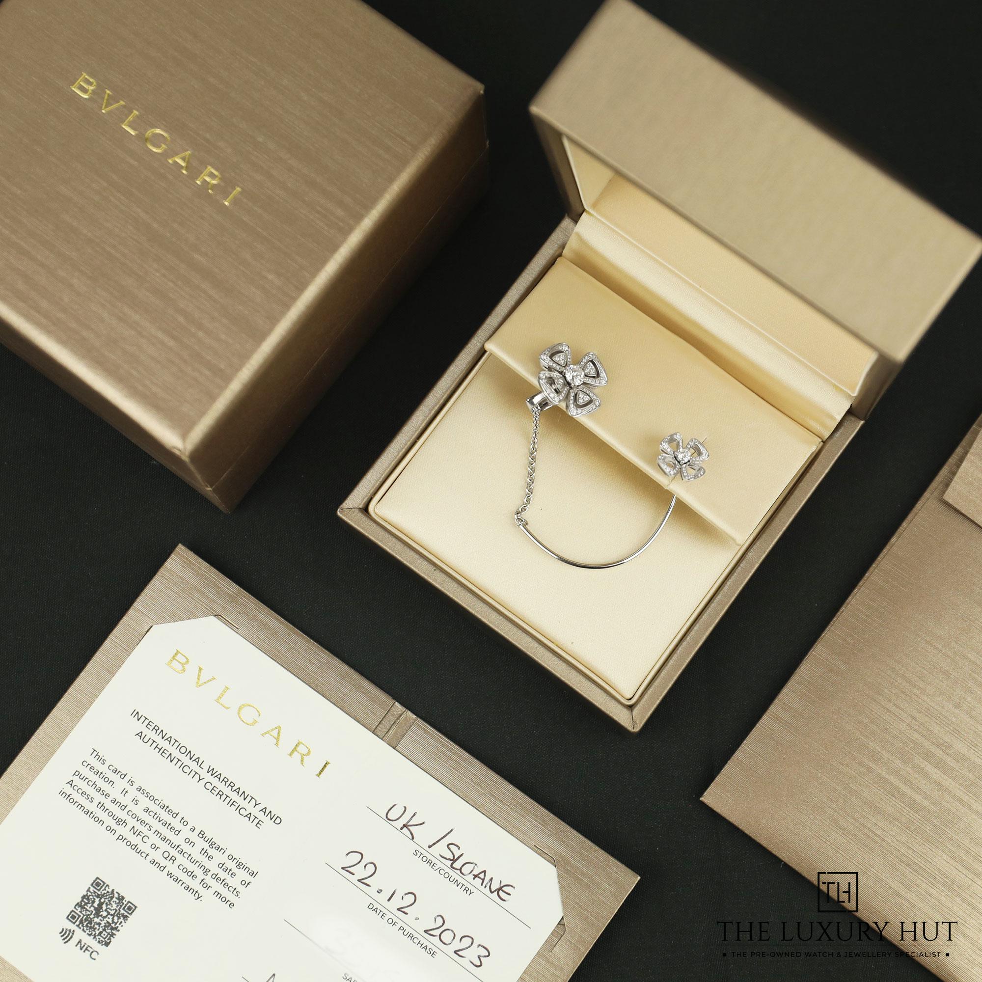2024/08/Bvlgari_Fiorever_White_Diamond_Earrings_50997-f.jpg