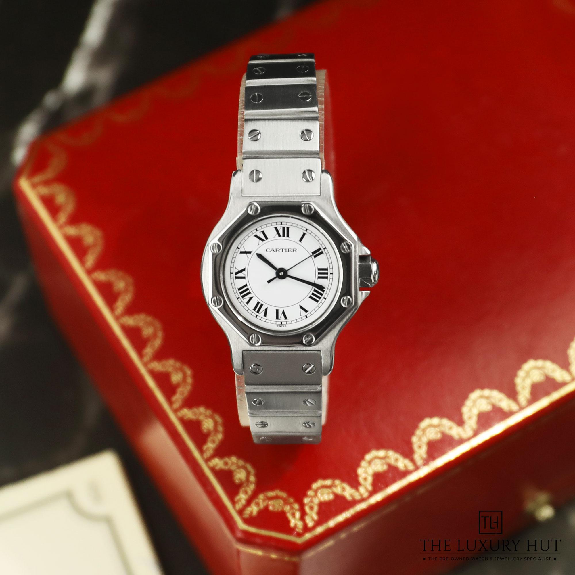 2024/08/Cartier_Santos_Octagon_Steel-_White_51009-b.jpg