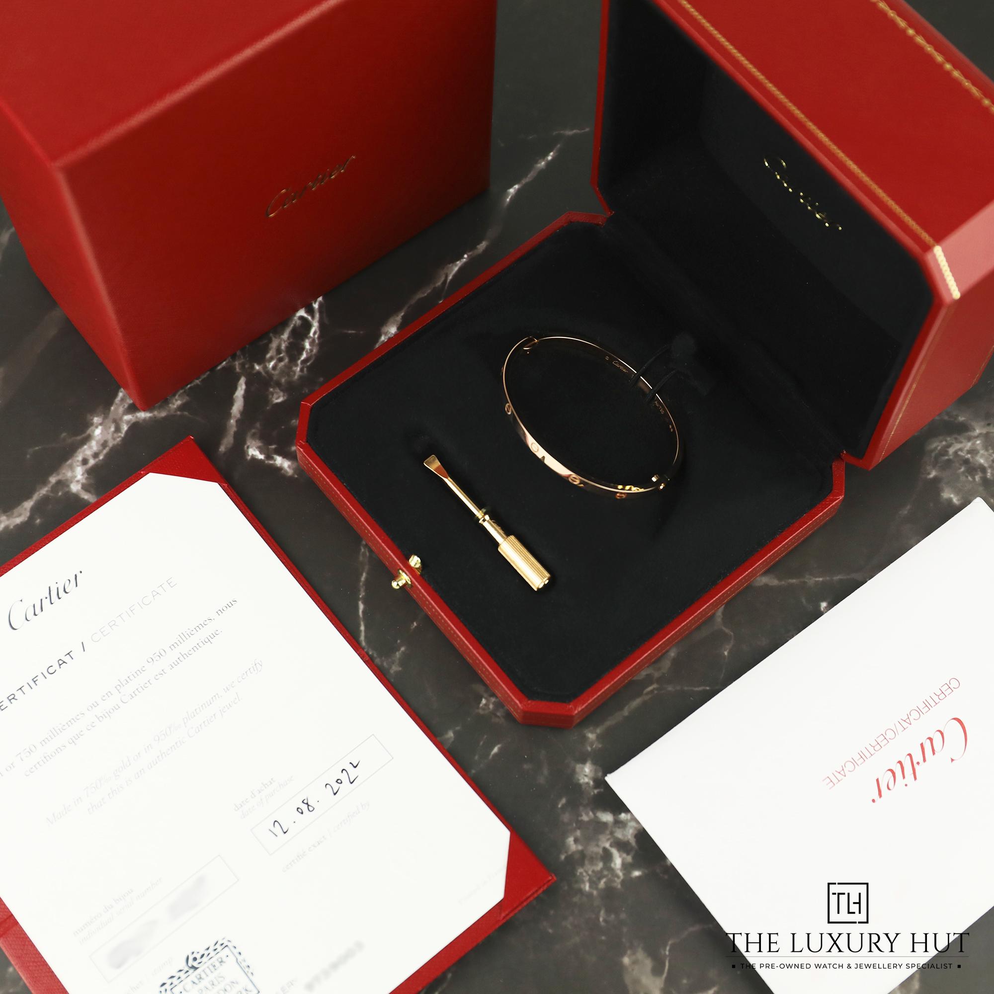 2024/08/Cartier_Small_Love_Bangle_Rose_Gold_51094-f.jpg