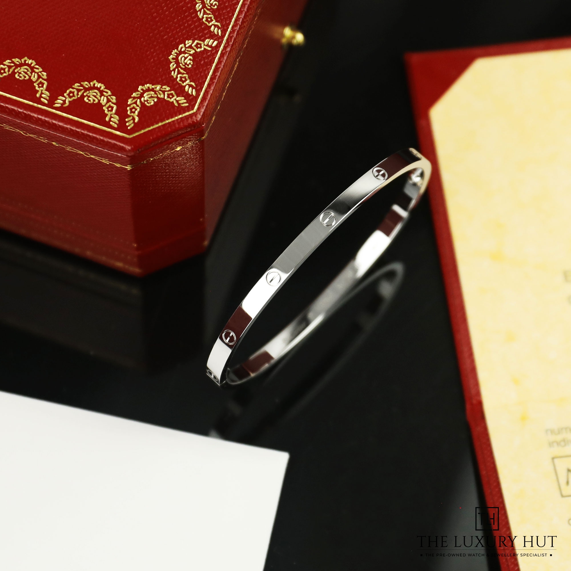 2024/08/Cartier_White_Love_Bangle_Small_50994-c.jpg