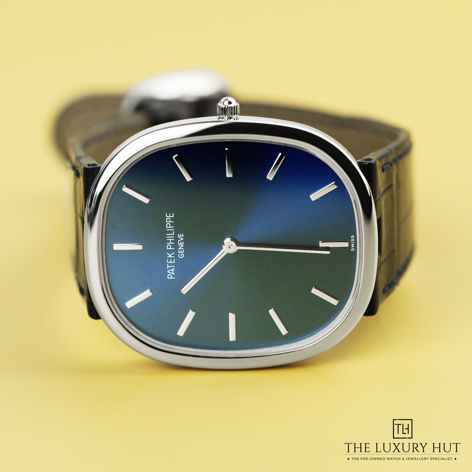 2024/08/Patek_Philippe_Golden_Ellipse_Platinum_Blue_Update_LB323-cc.jpg