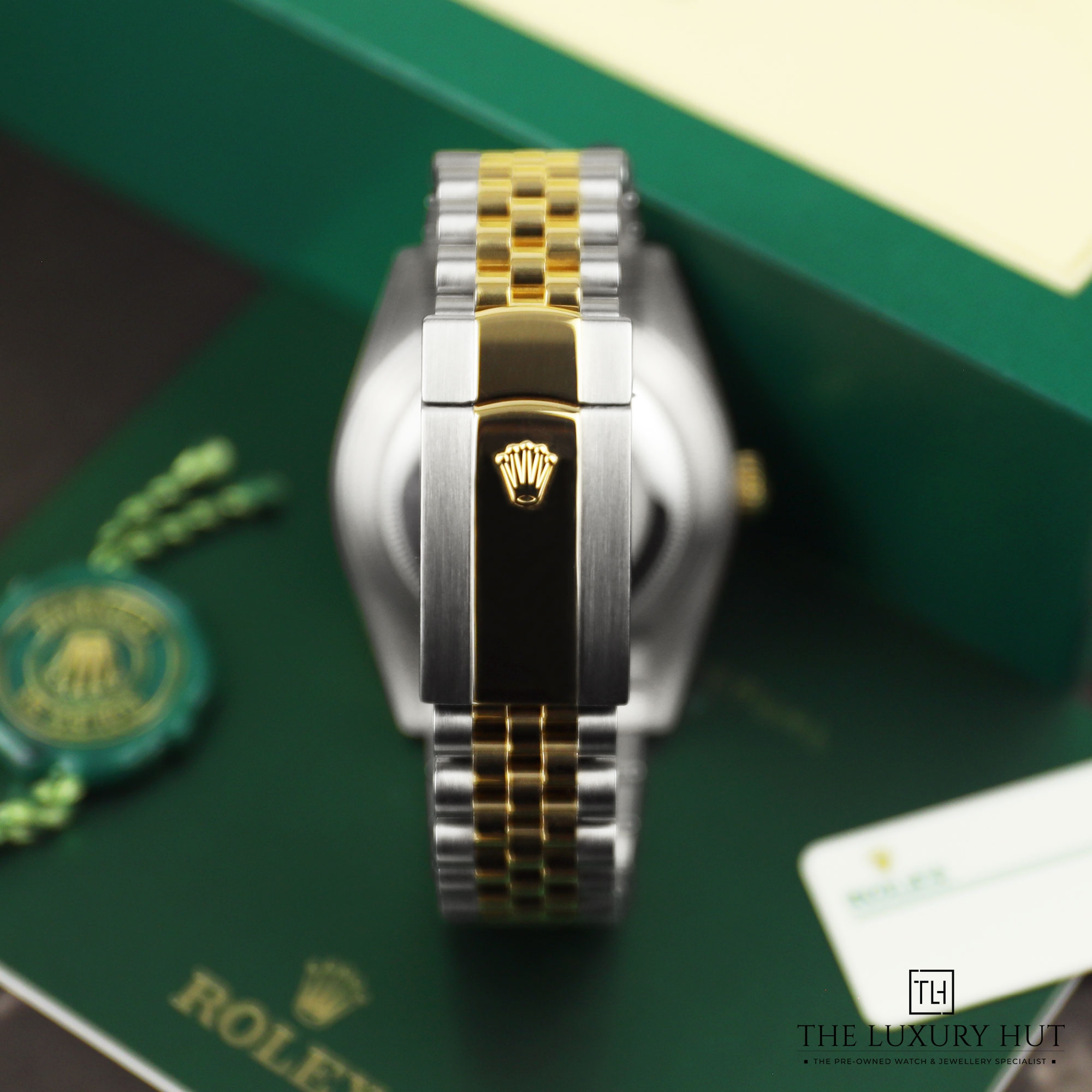 2024/08/Rolex_Datejust_41mm_Bi-Metal_Black_Dial_51040-d.jpg