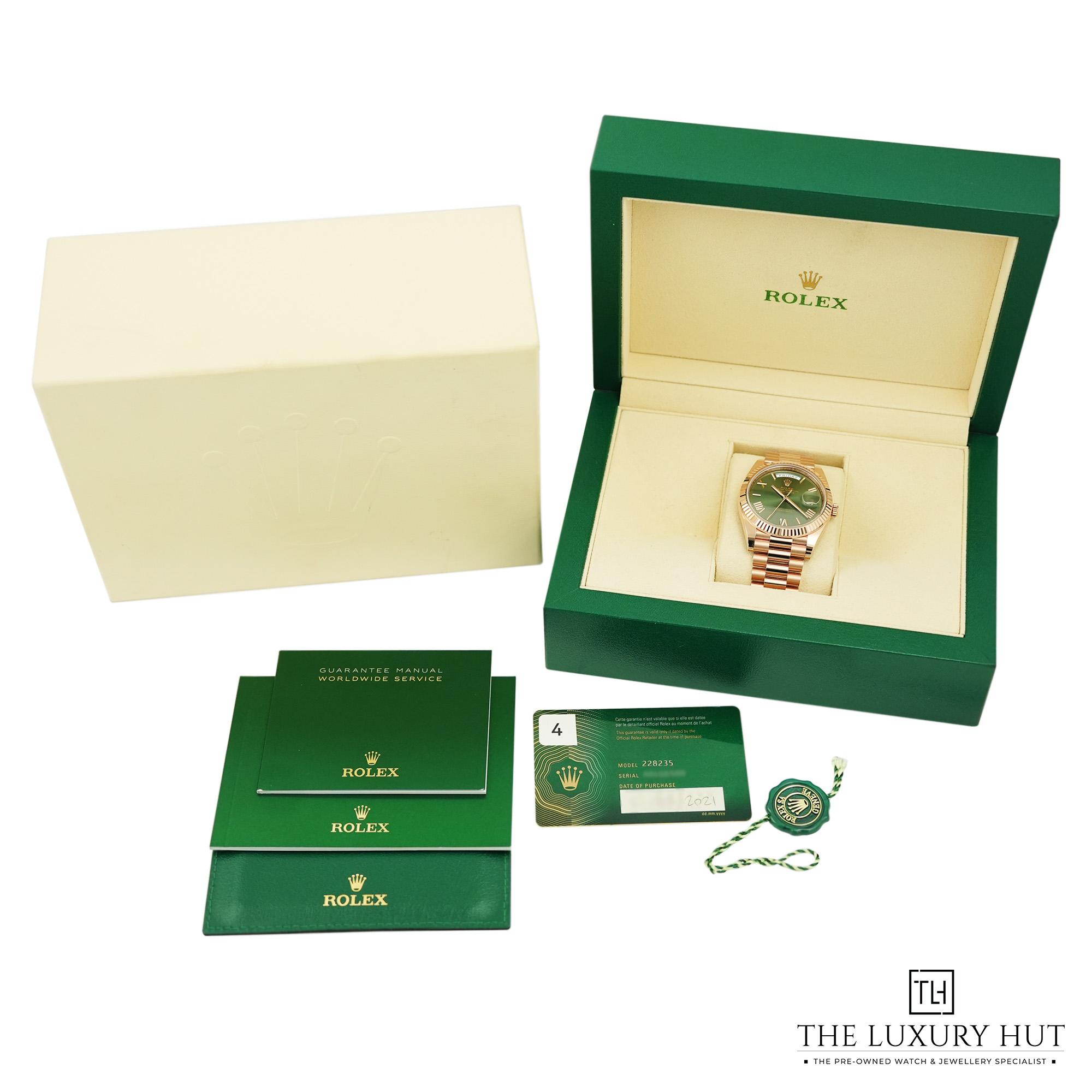 2024/08/Rolex_Day-Date-Everose-Green_LB258-ff.jpg