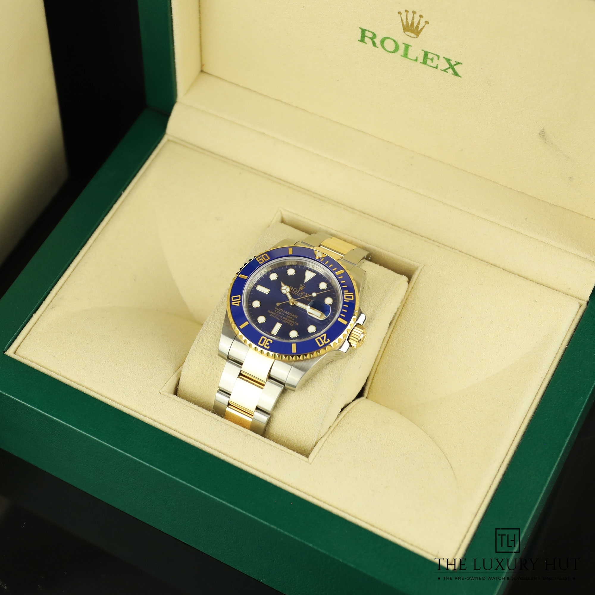 2024/08/Rolex_Submariner_Date_Bluesy_Bi-Metal_51034-f.jpg