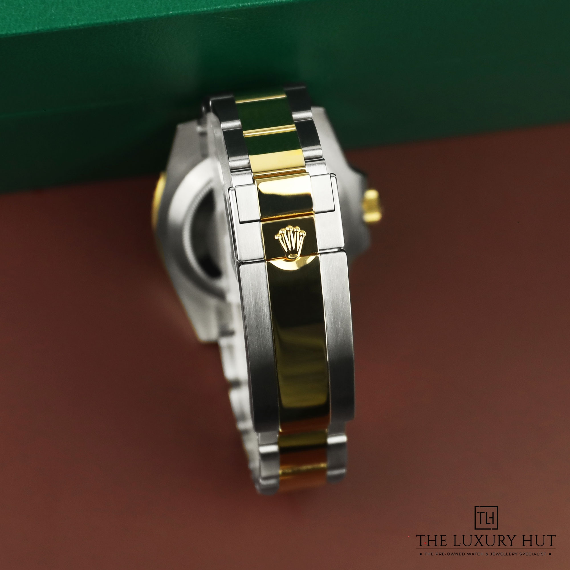 2024/08/Rolex_Submariner_Date_Bluesy_Bi-Metal_LB330-e.jpg