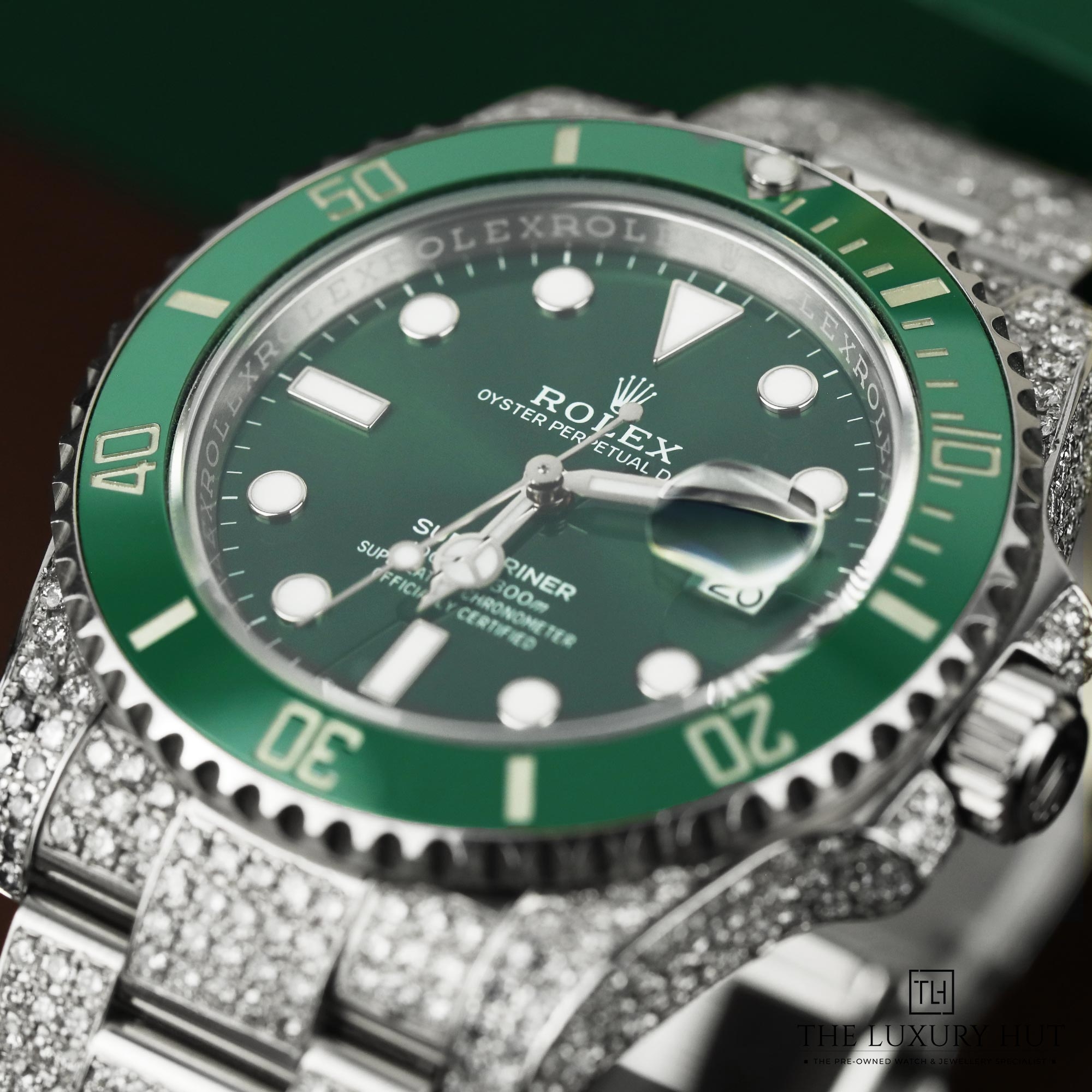 2024/08/Rolex_Submariner_HULK_Custom_Diamond_51085-h.jpg