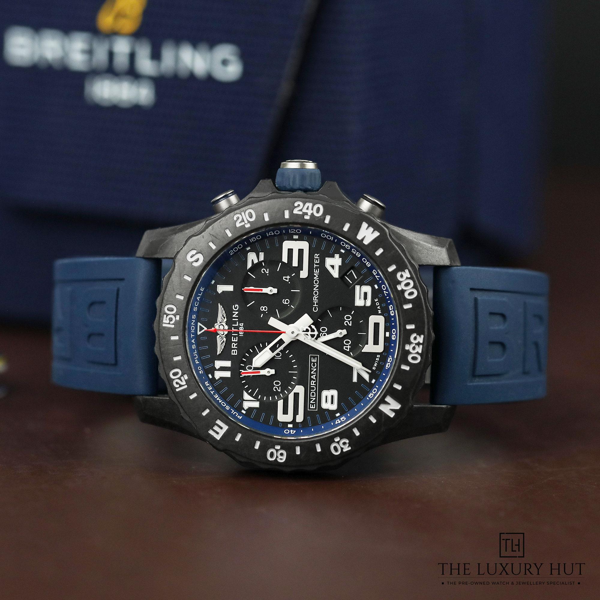 2024/09/Breitling_Endurance_Pro_Breitlight_Black_51133-c.jpg