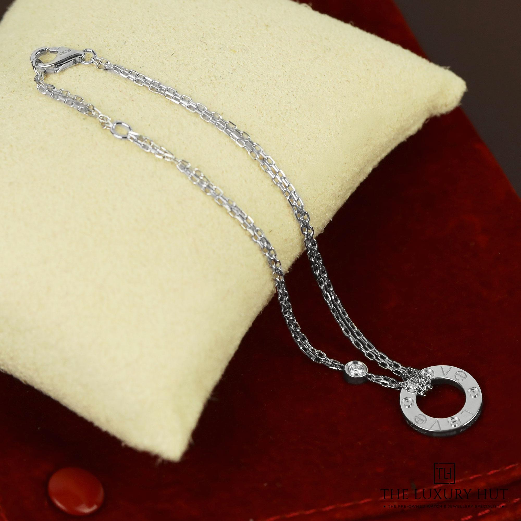 2024/09/Cartier_Love_Bracelet_White_2-Diamonds_51075-c.jpg