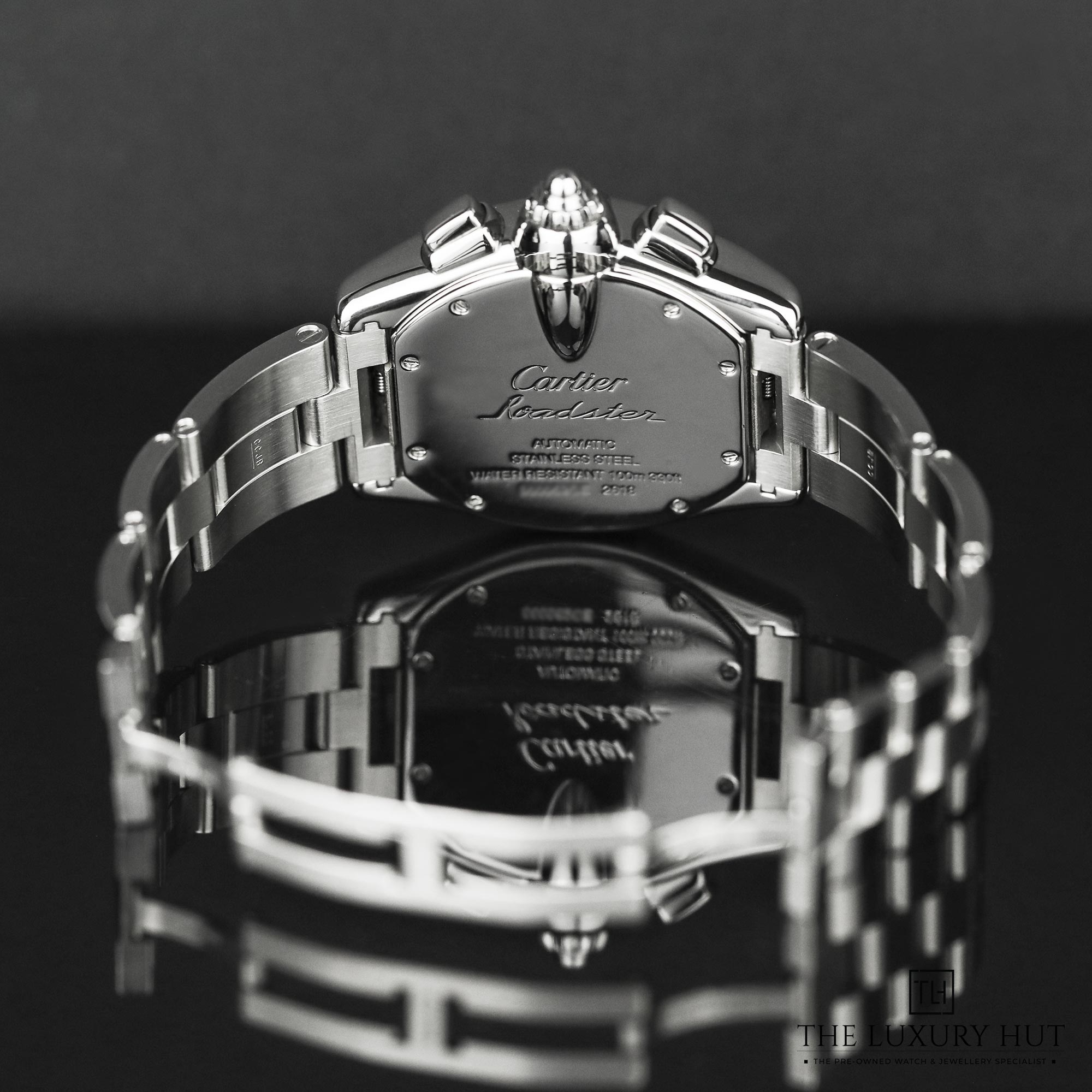 2024/09/Cartier_Roadster_XL_Chronograph_Steel_LB335-d.jpg